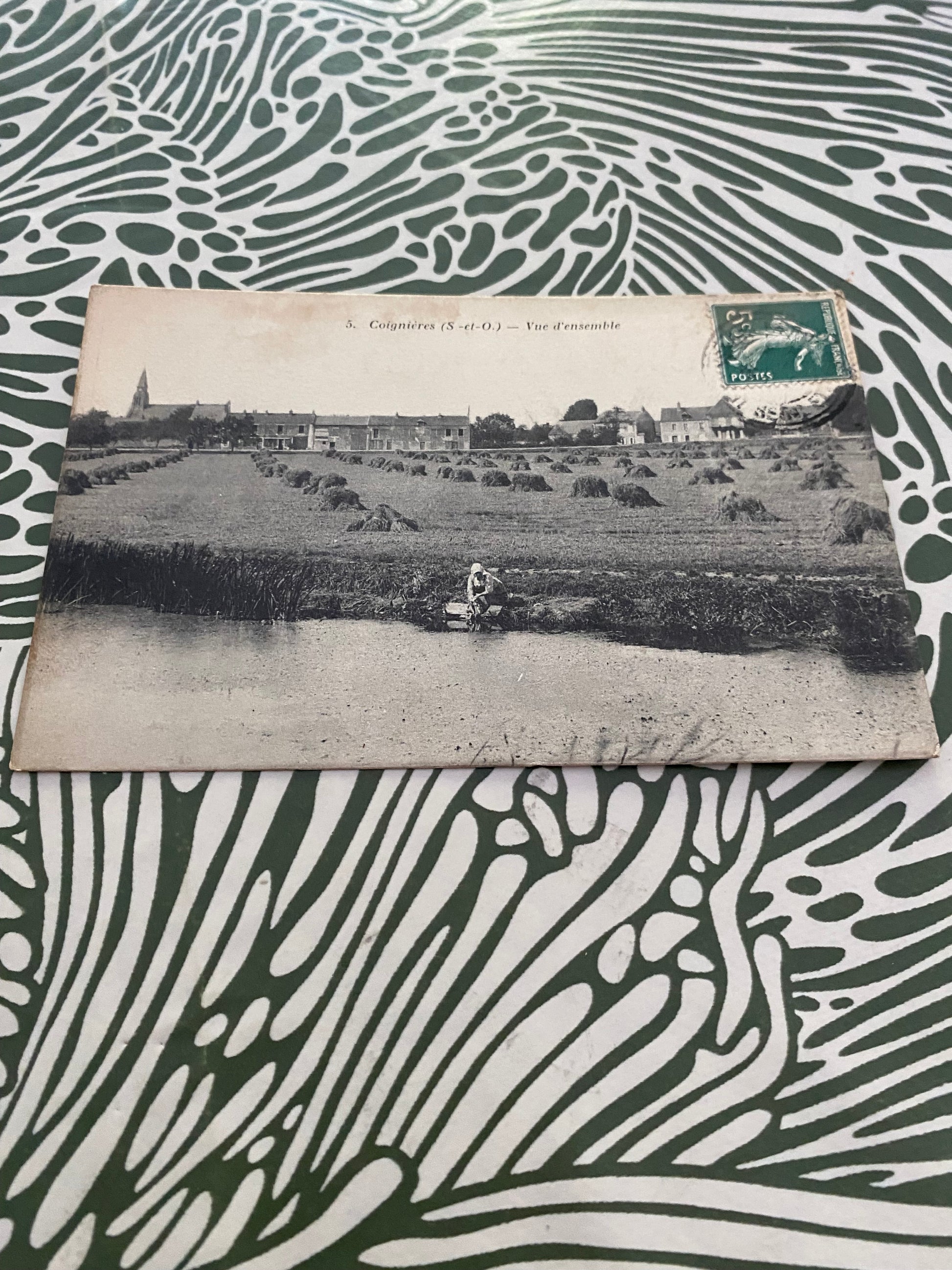 Carte postale ancienne Coignieres vue d’ensemble