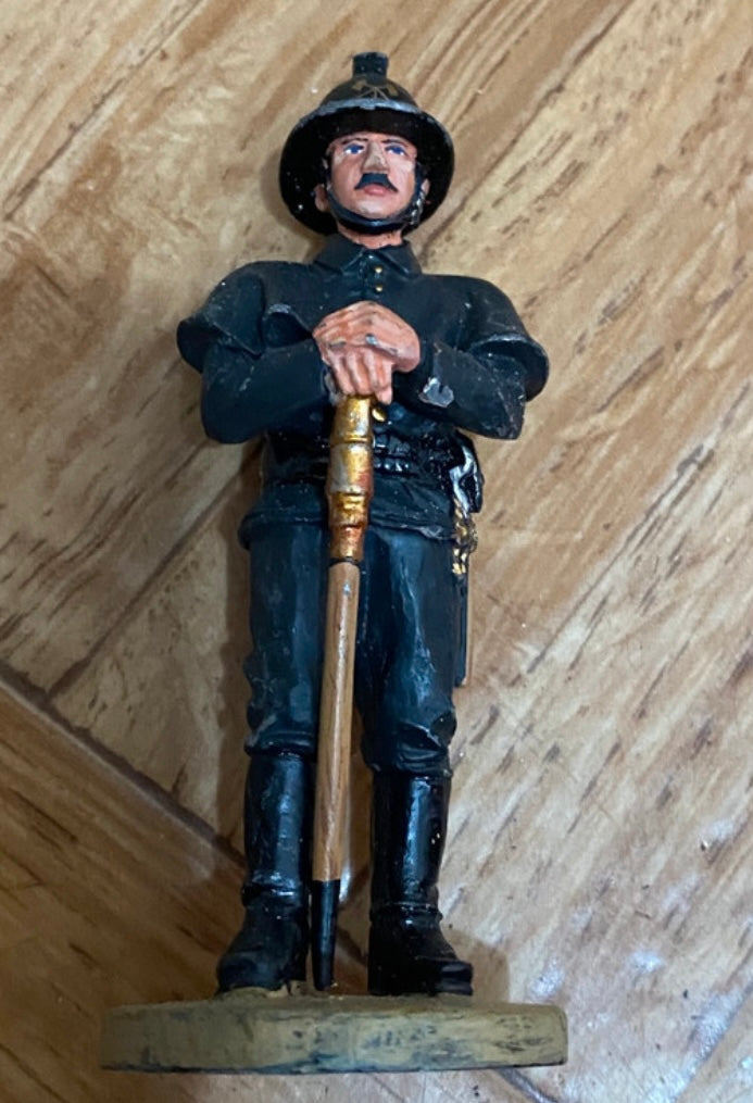 Figurine ancienne en Plomb Delprado Pompier tenue de feu Bruxelles Belgique 1910