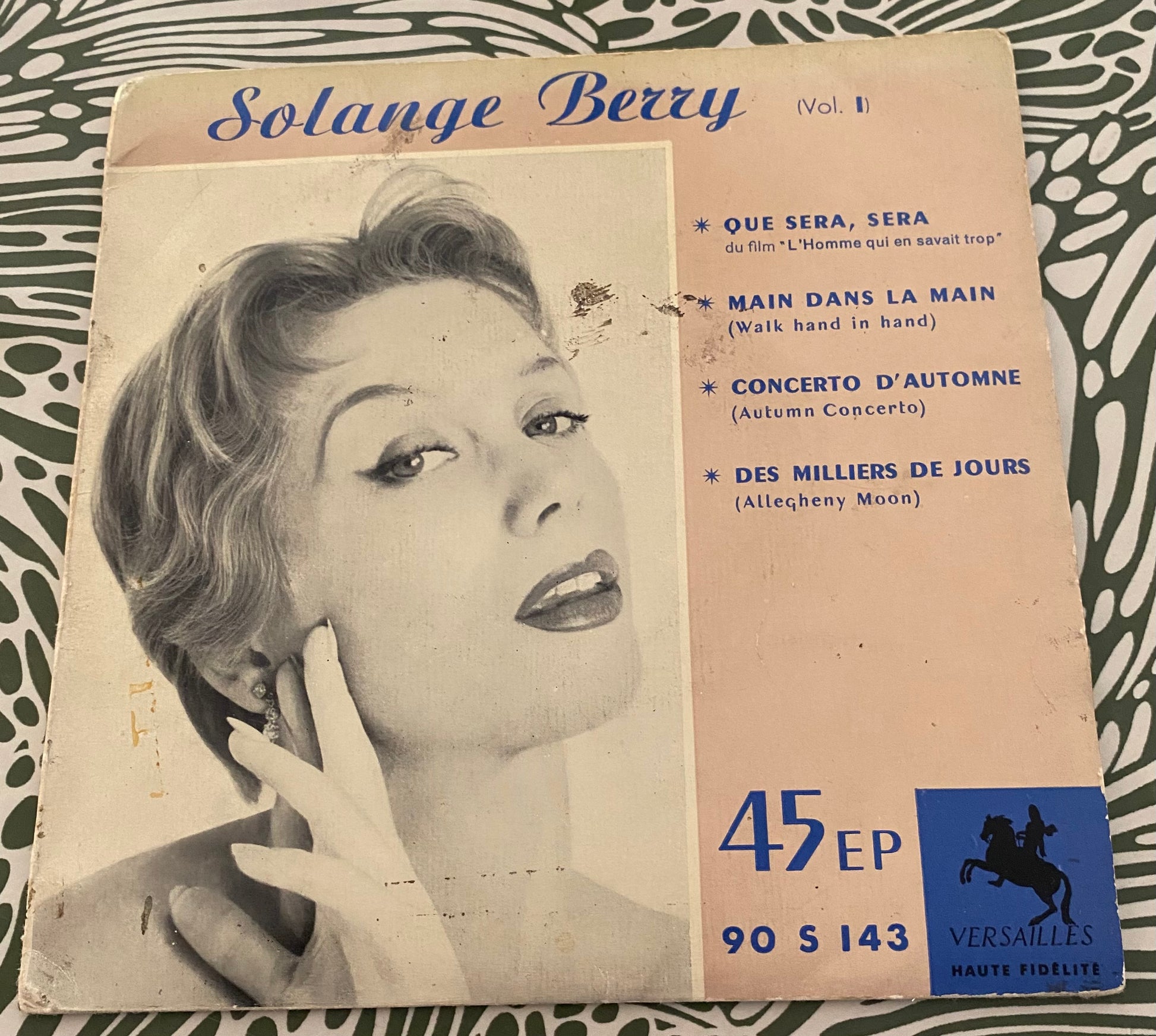 Disque vinyle 45 tours Solange Berry. Que sera, sera