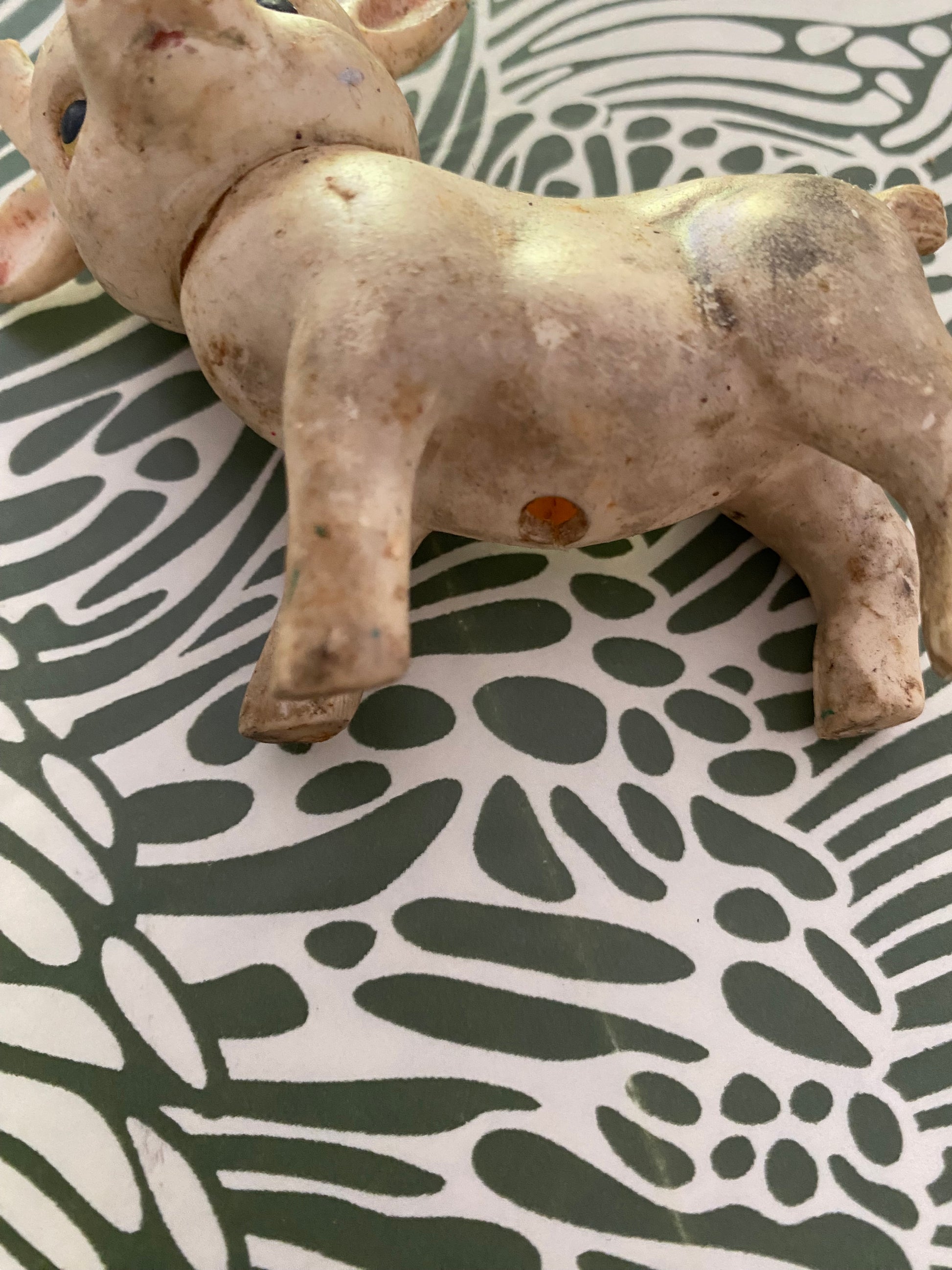 Figurine ancienne Vache pouet pouet.