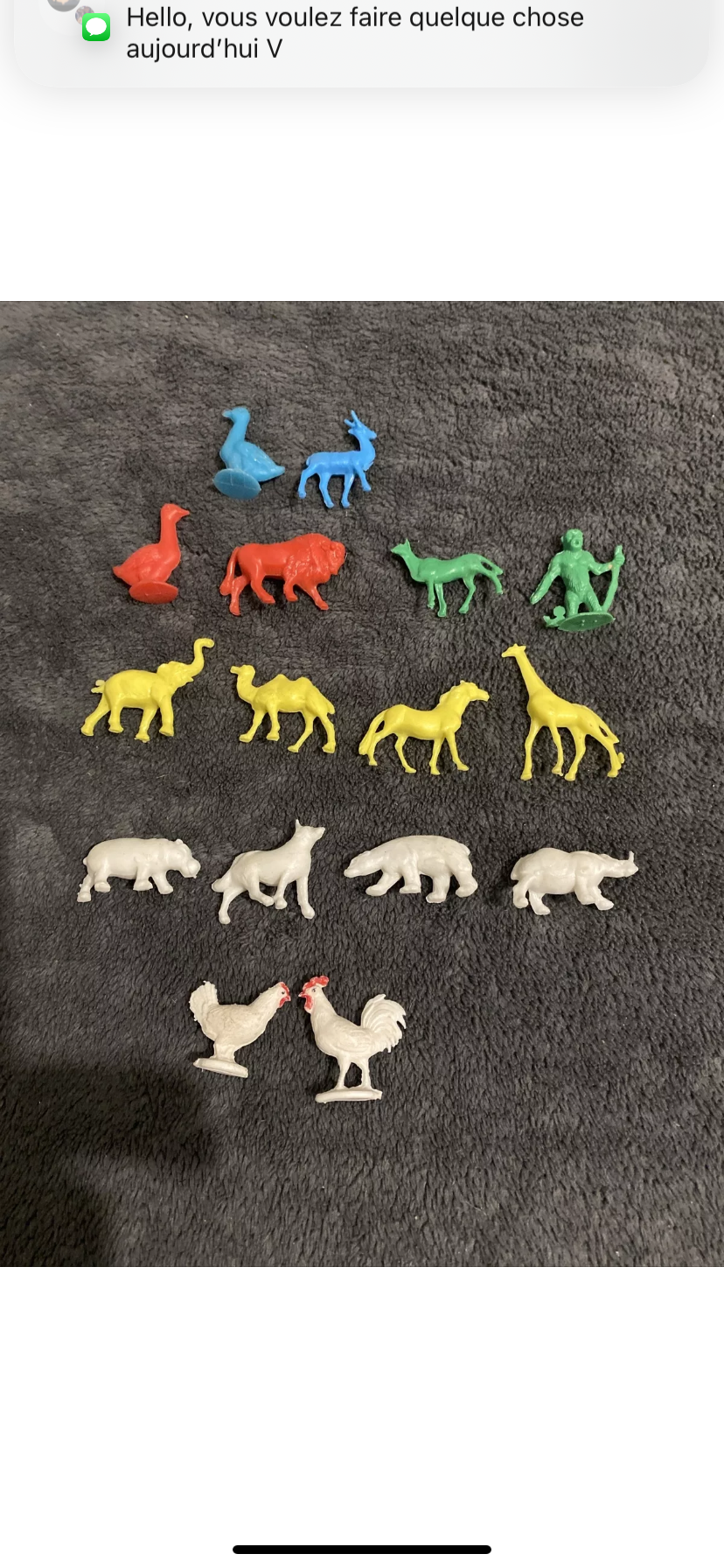 Figurines publicitaires monochromes animaux Lot de 16