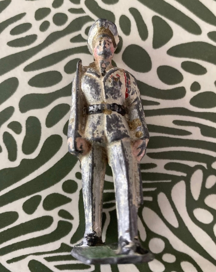 Figurines anciennes Quiralu CBG Mignot et autres Lot de 4