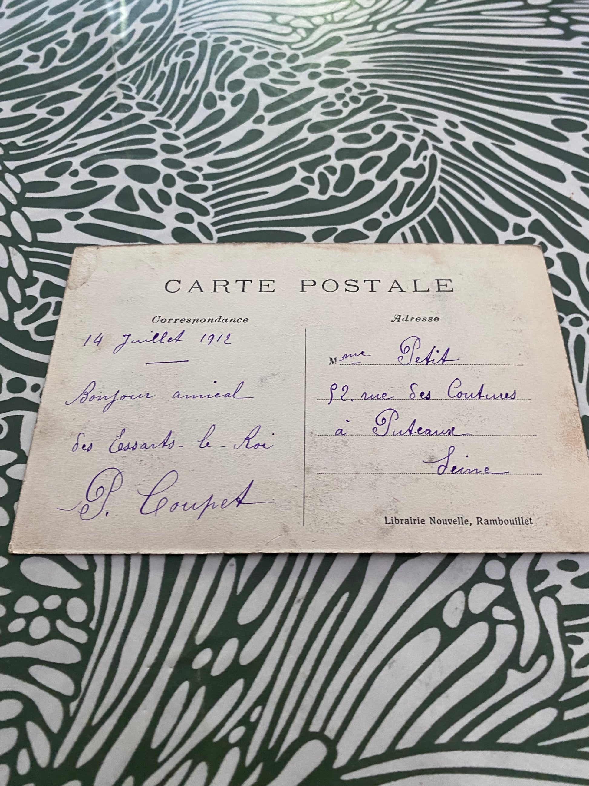 Carte postale ancienne Coignieres vue d’ensemble