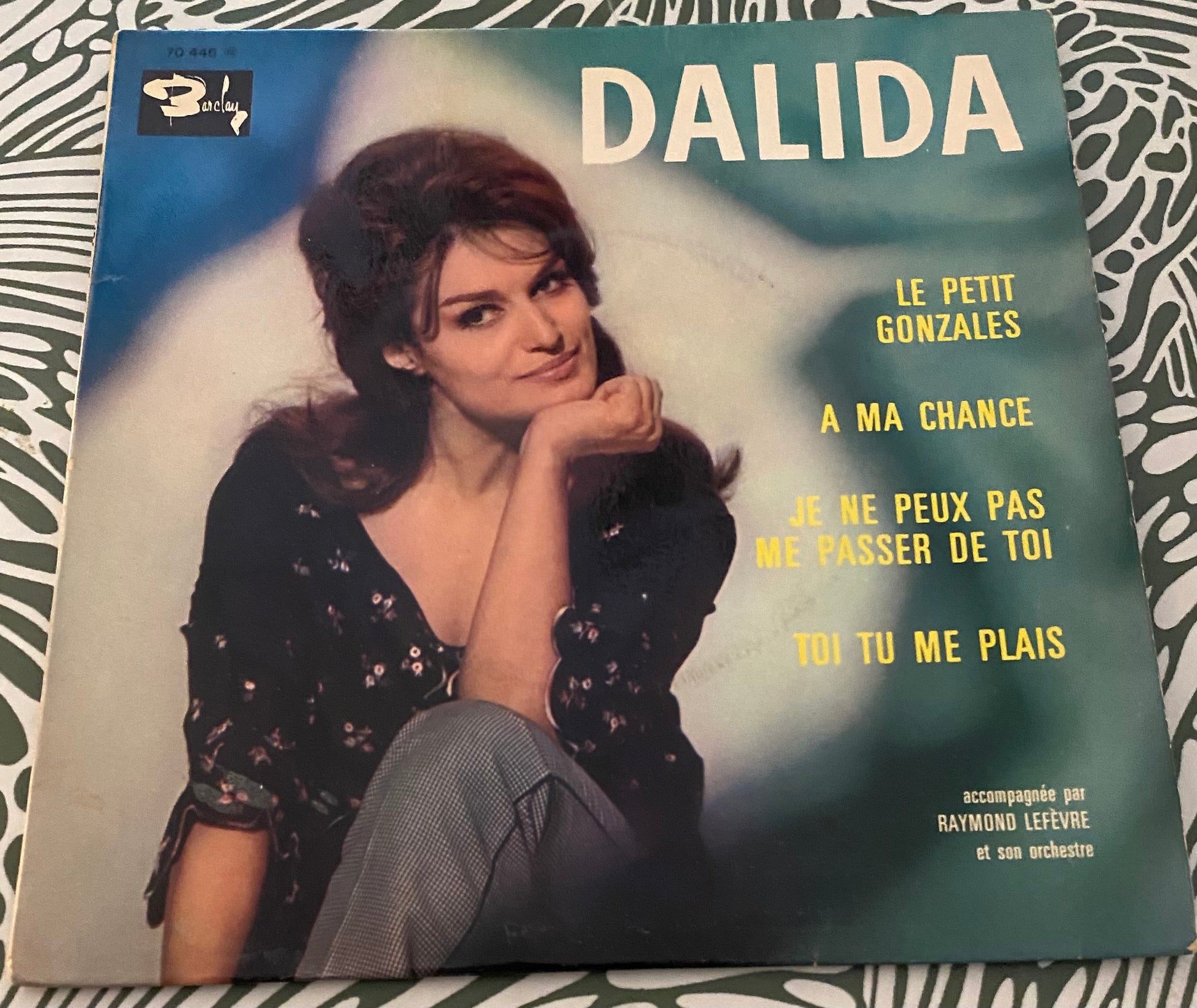 Disque vinyle 45 Tours Dalida. Le petit gonzales