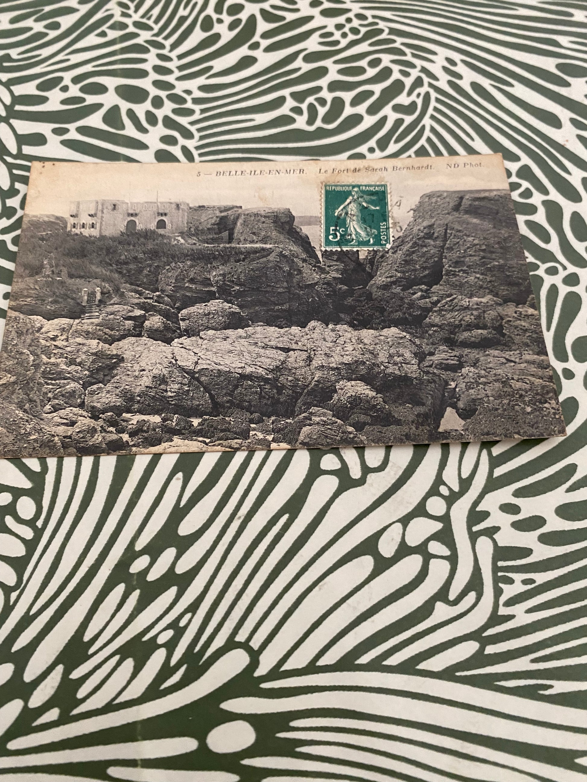 Carte postale ancienne Belle Île en Mer. Le fort de Sarah Bernhardt