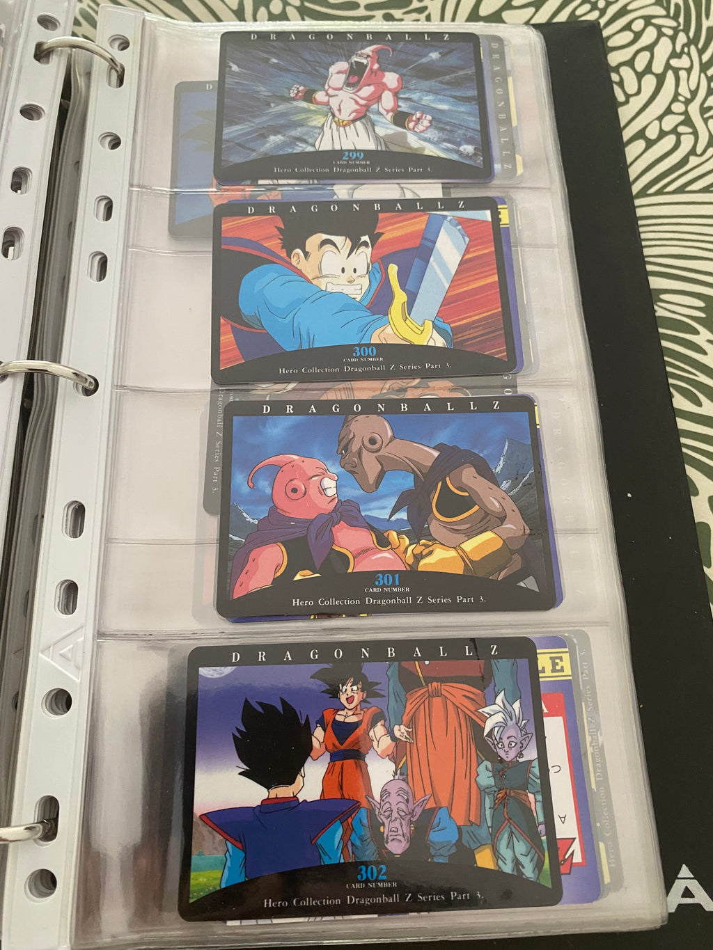 Dragon Ball Z part 3 cartes de collection numéro 299.300.301.302