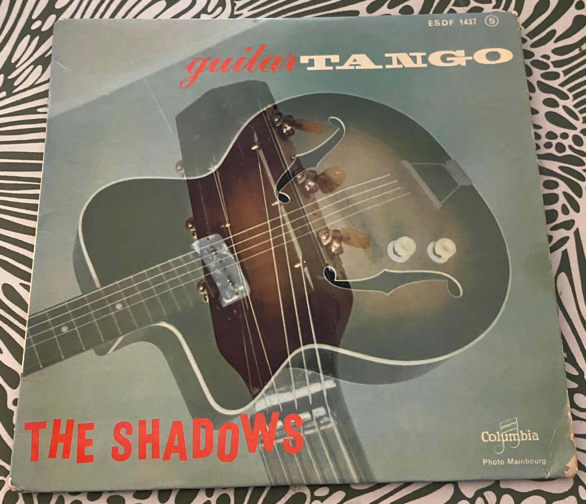 Disque vinyle 45 tours The Shadows. Guitar Tango