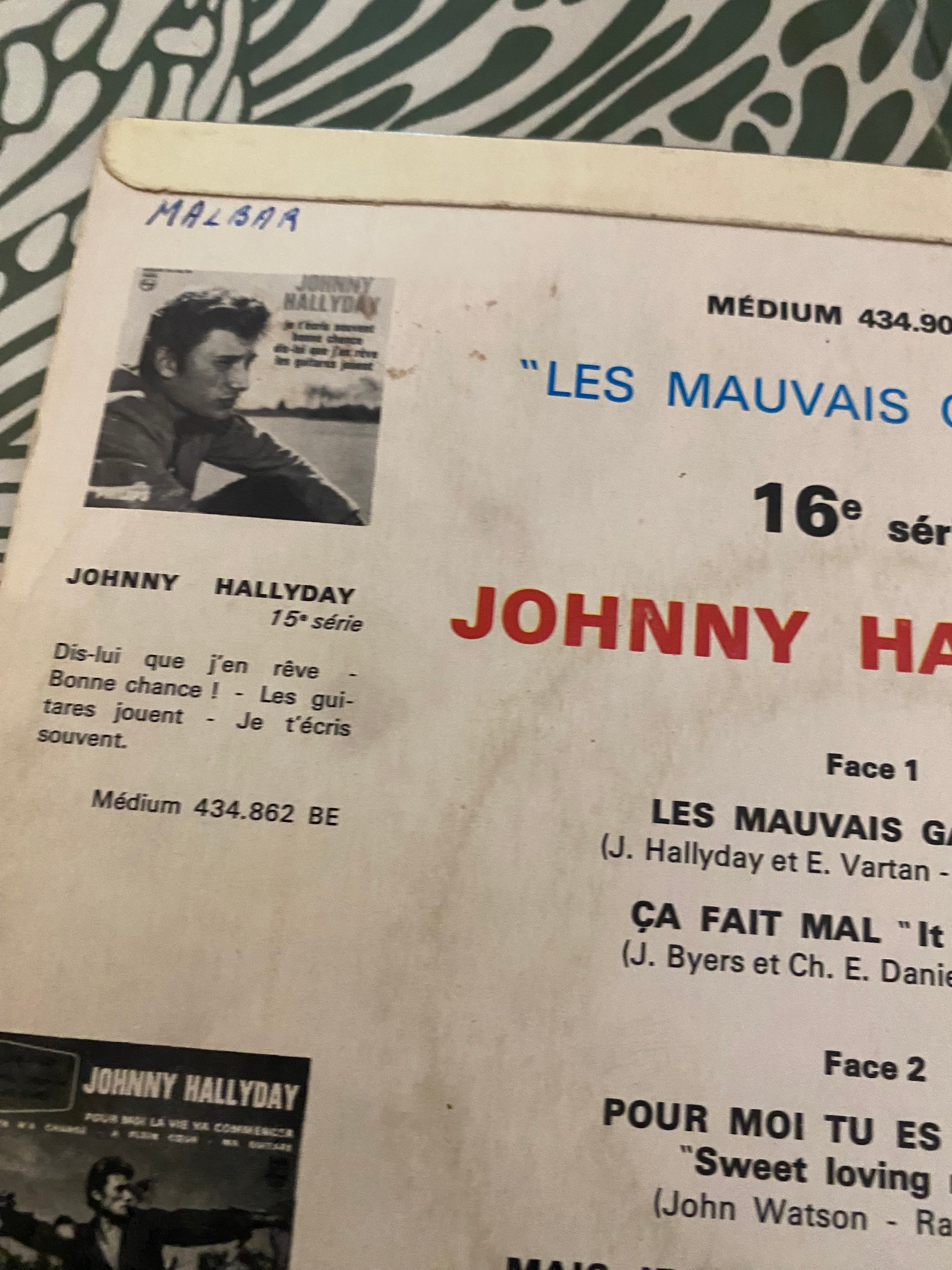 Disque vinyle 45 tours Johnny Hallyday. Les mauvais garçons.