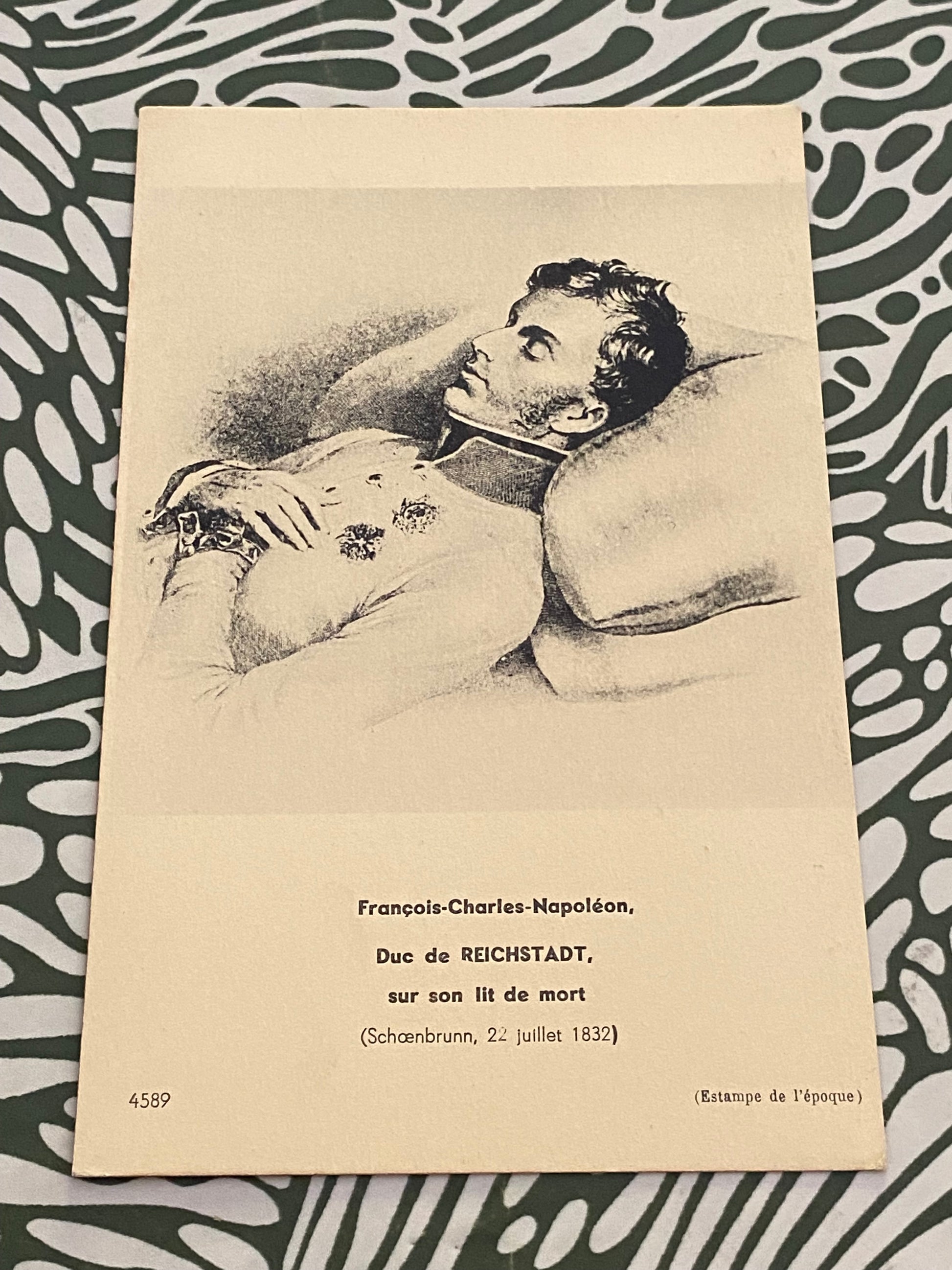 Carte postale François Charles Napoléon. Duc de Reichstadt sur son lit de mort