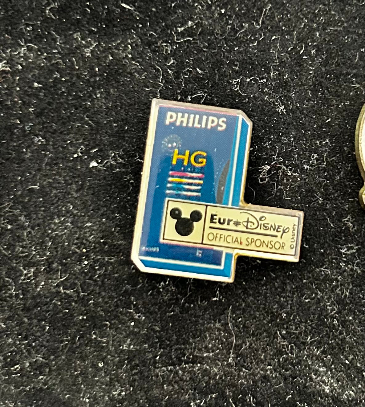 Pin’s de collection ancien Euro Disney Official Sponsor Philips HG