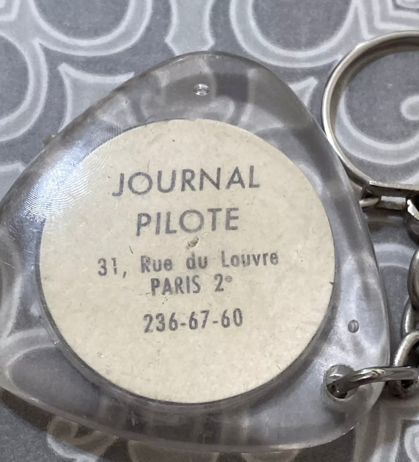 Portes clefs Journal Pilote Astérix avec billes et Michel Tanguy Lot de 2