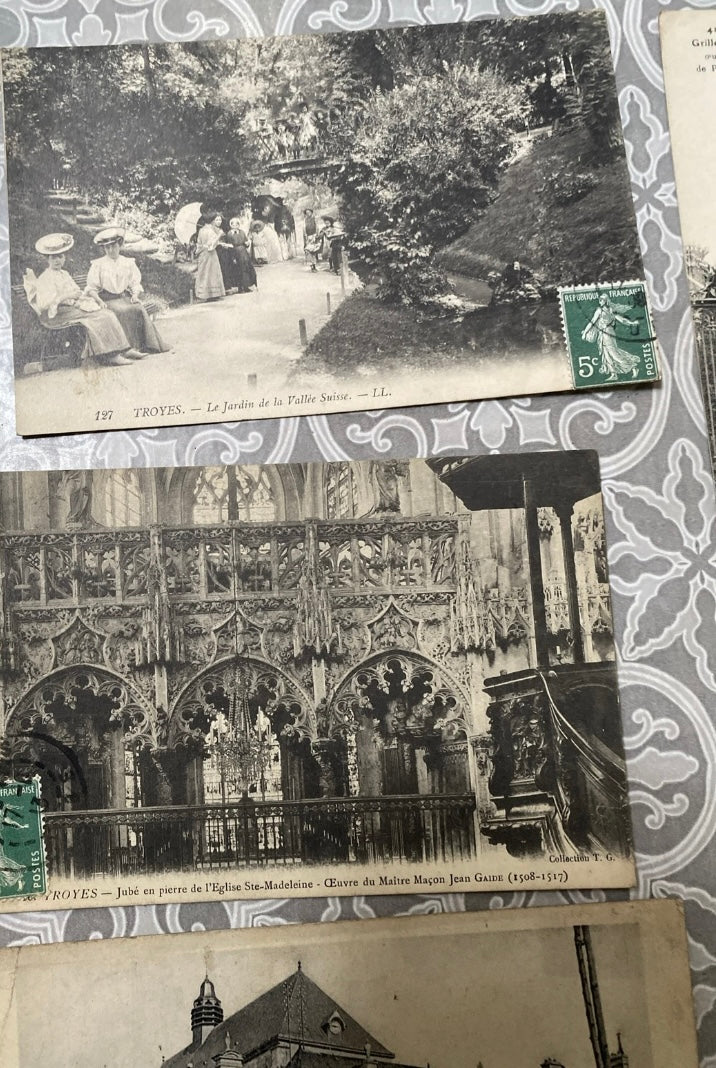 Cartes postales anciennes Troyes Lot de 12