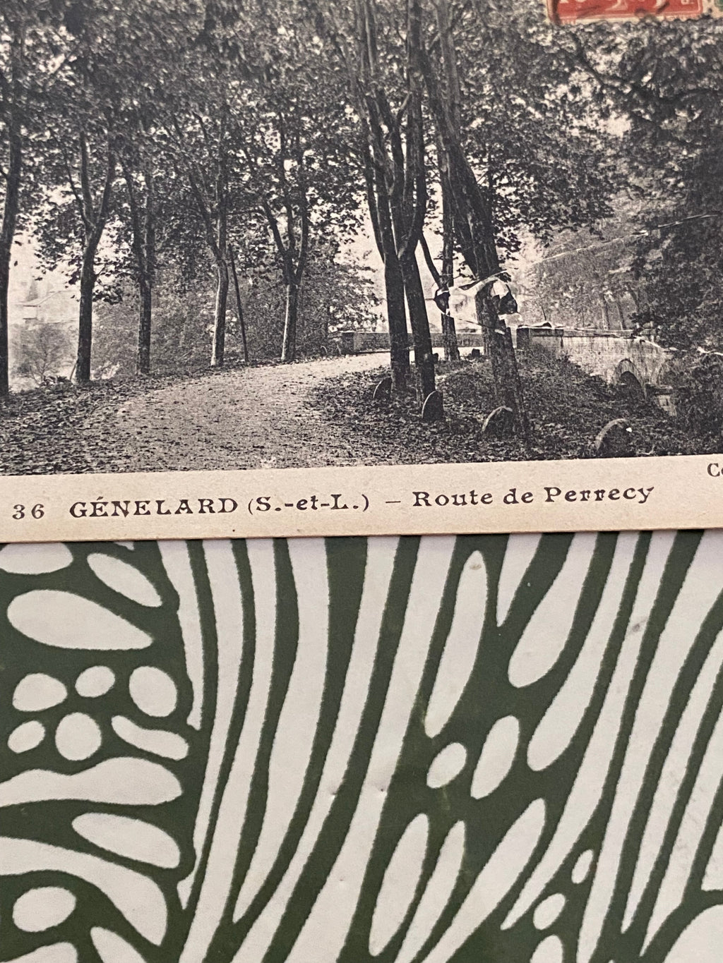 Carte postale ancienne Génelard route de Perrecy