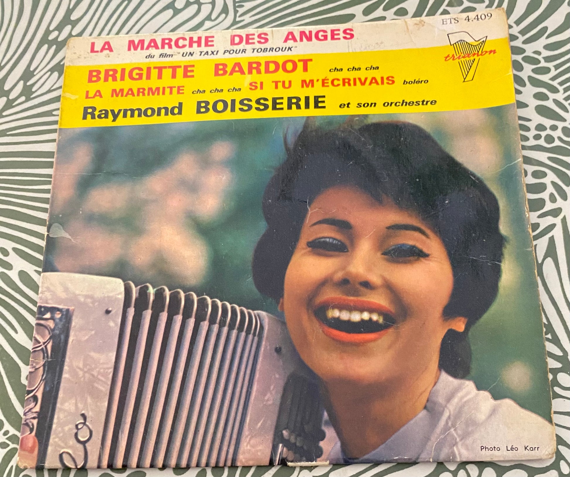 Disque vinyle 45 Tours Raymond Boisserie. La marche des anges