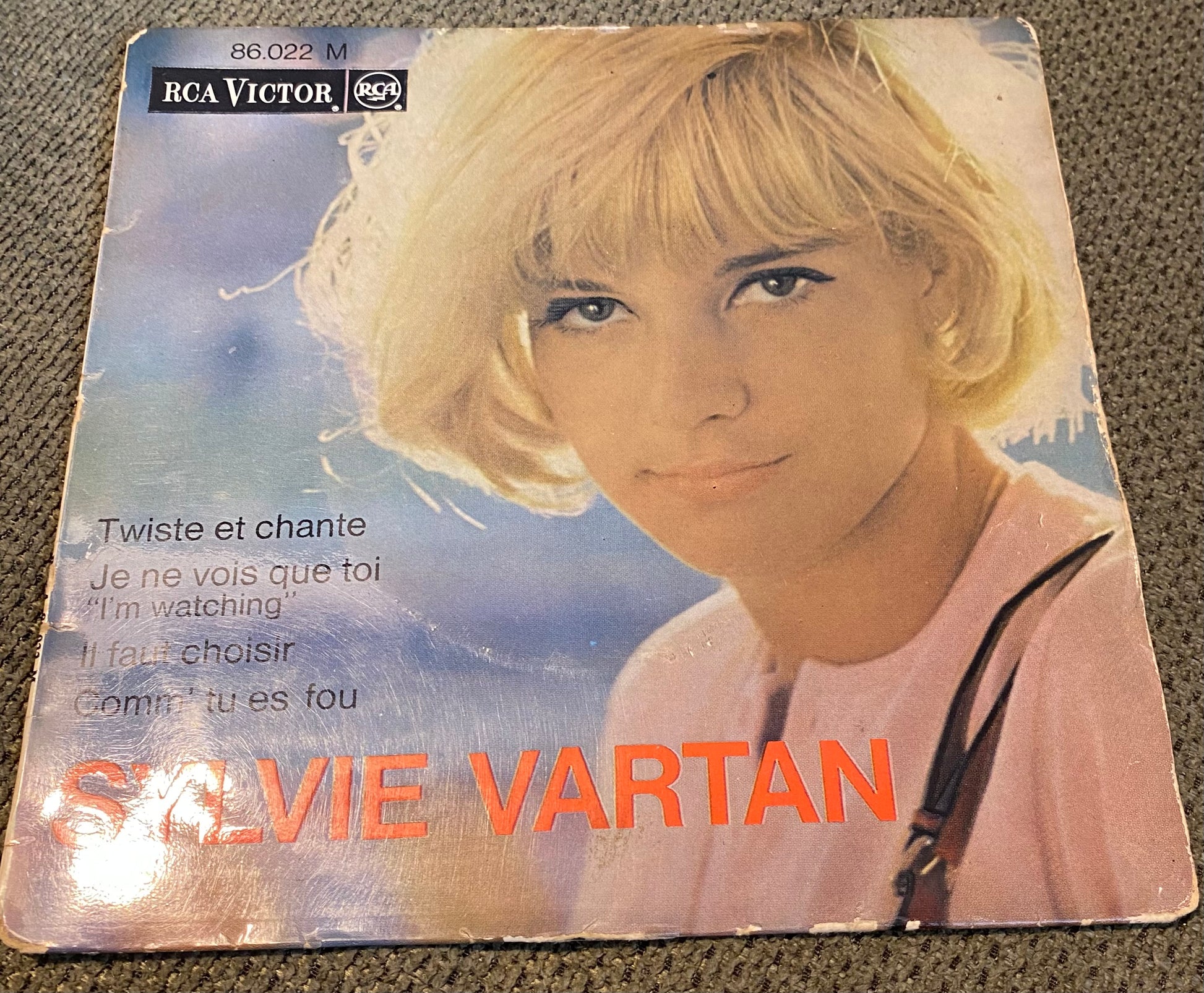 Disque vinyle 45 tours Sylvie Vartan. Twiste et chante
