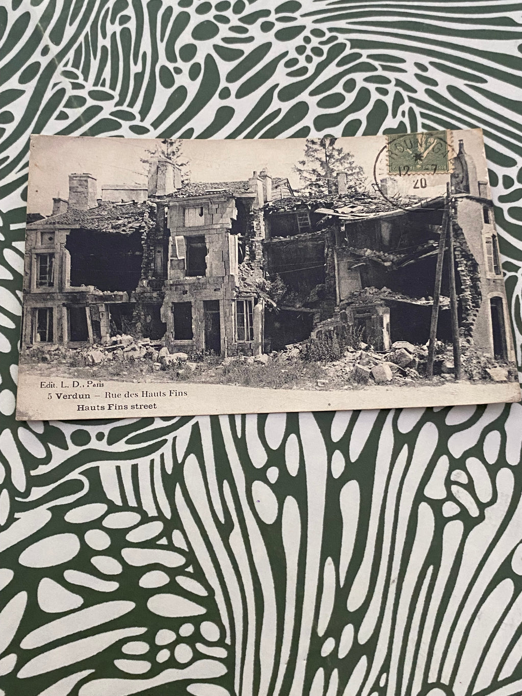 Carte postale ancienne Verdun. Rue des hauts Fins. 1920