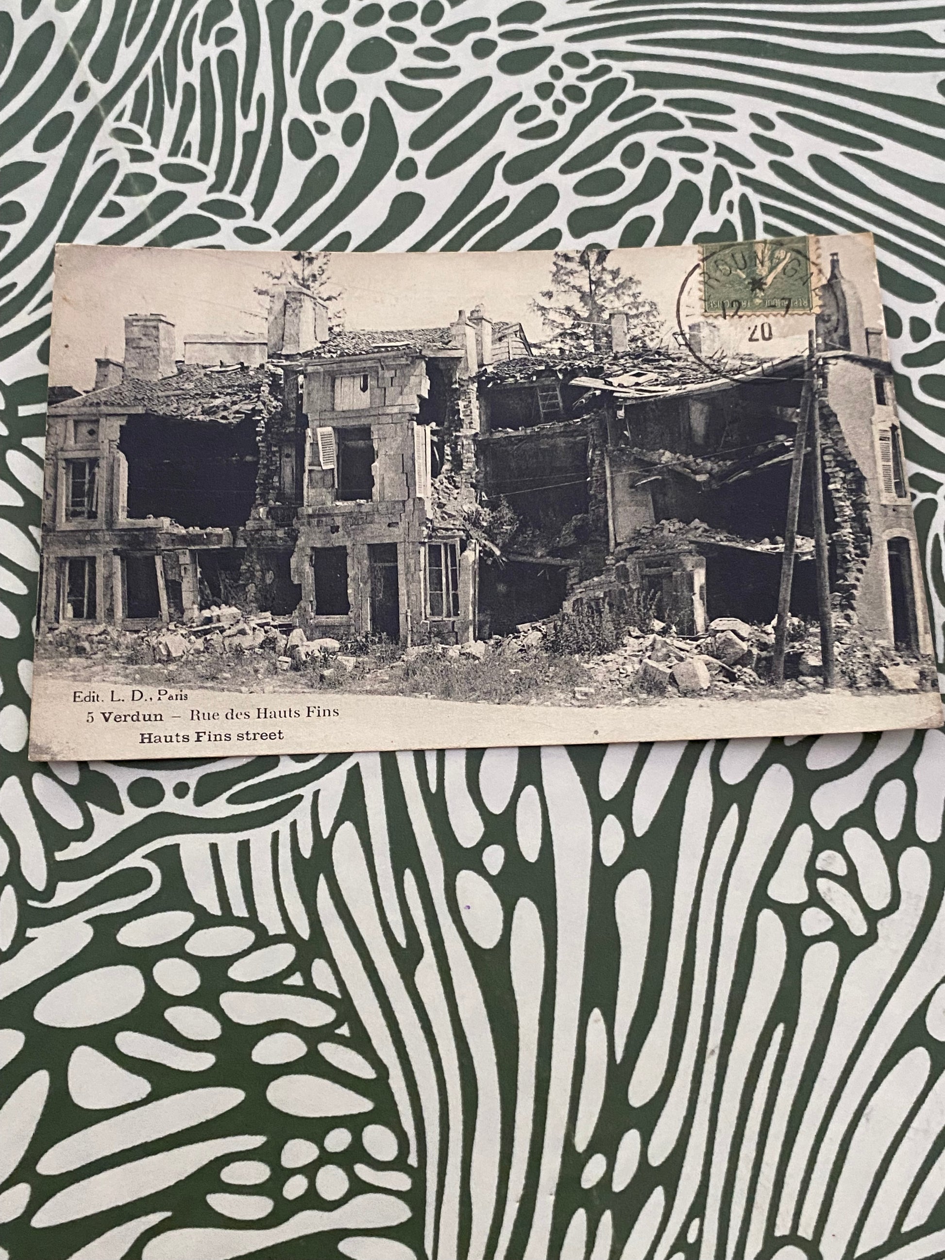 Carte postale ancienne Verdun. Rue des hauts Fins. 1920