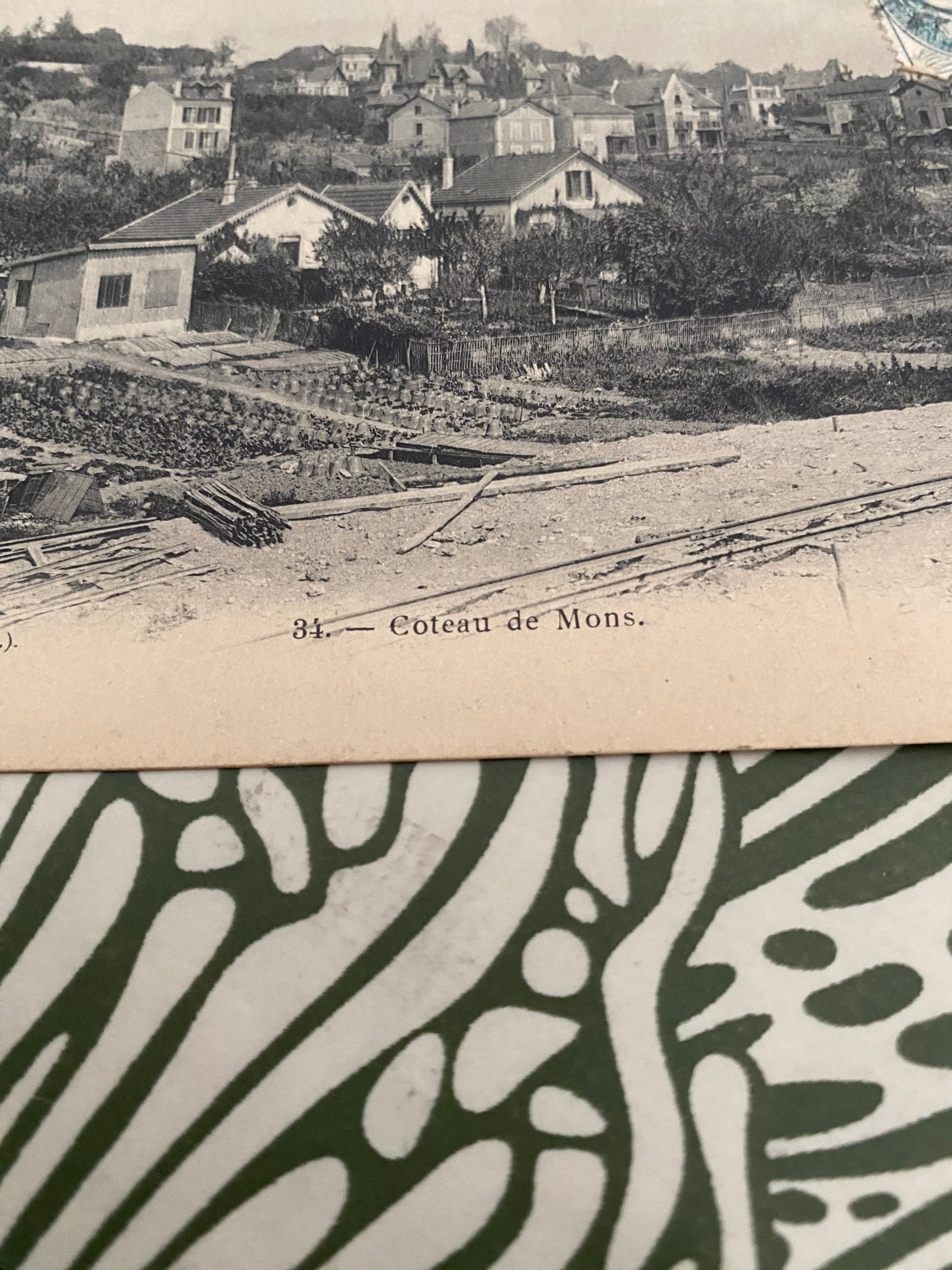 Carte postale ancienne coteau de Mons.