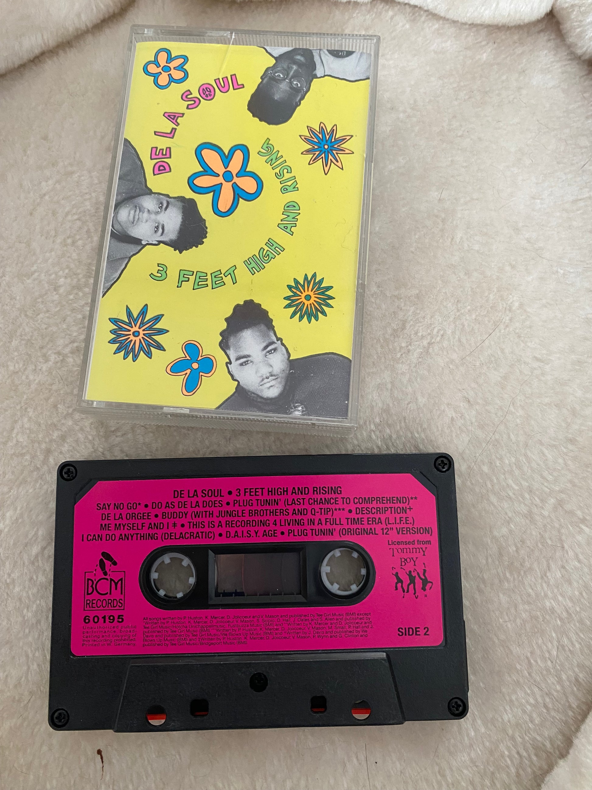 Cassette audio De La Soul. 3 feet high and Rising.