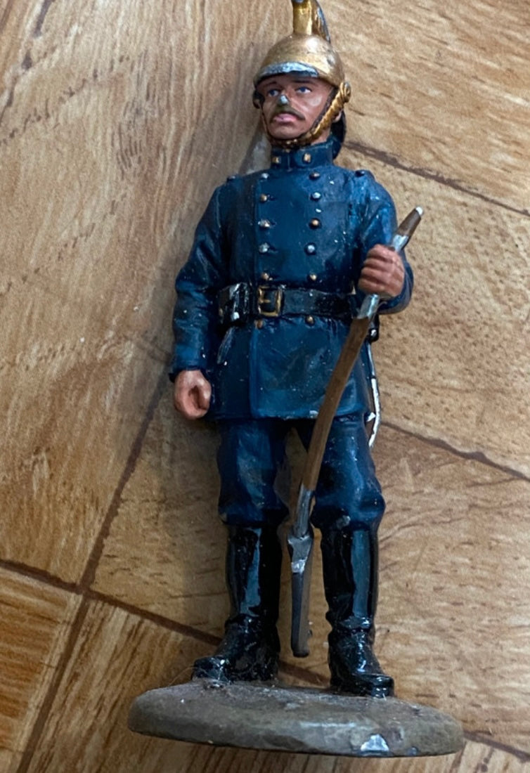 Figurine ancienne Delprado Pompier tenue de feu G. B 1890