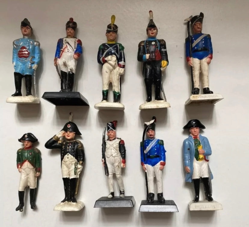 Figurines publicitaires HUILOR 1er empire Lot de 10.