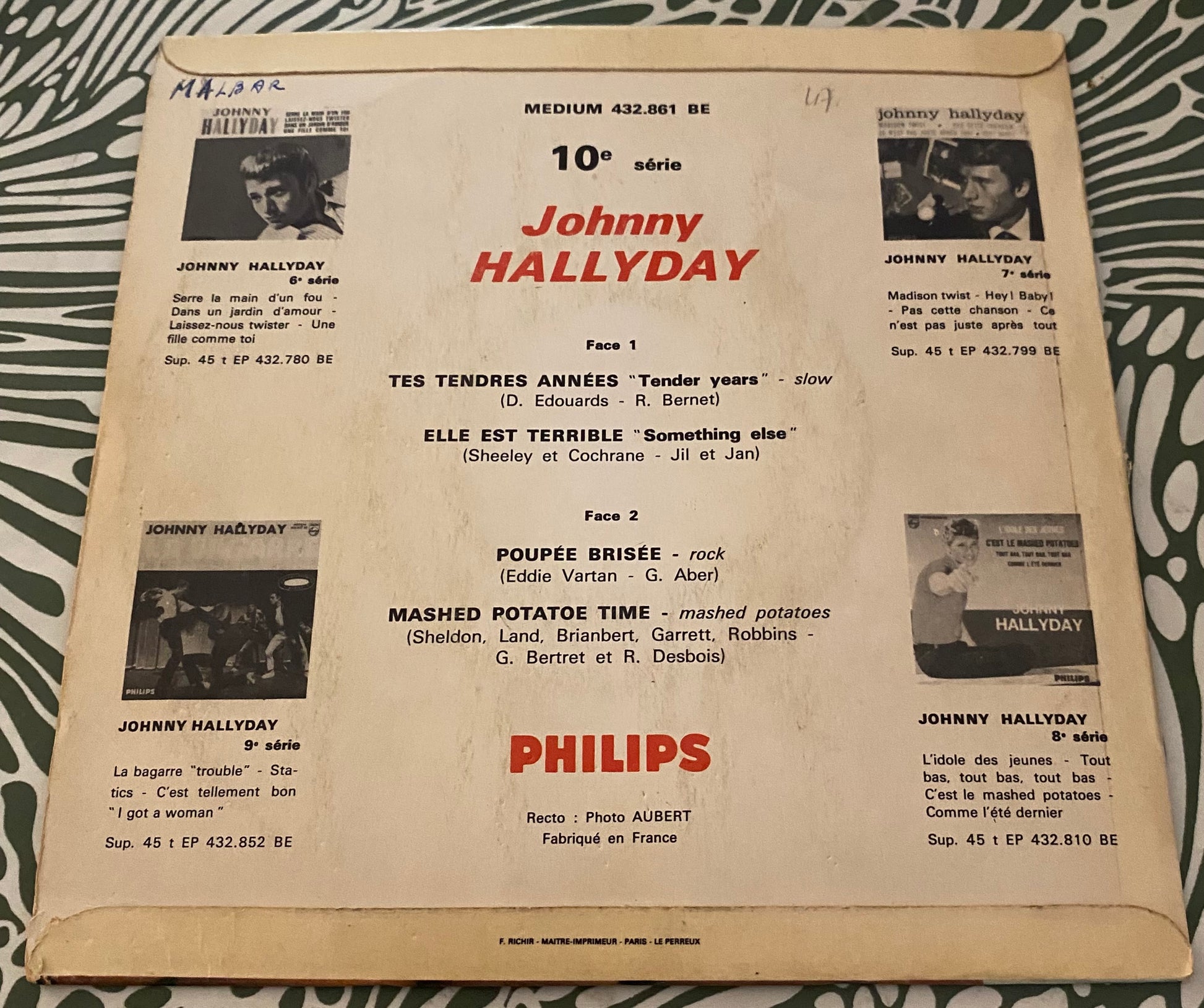 Disque vinyle 45 tours Johnny Hallyday. Les tendres années