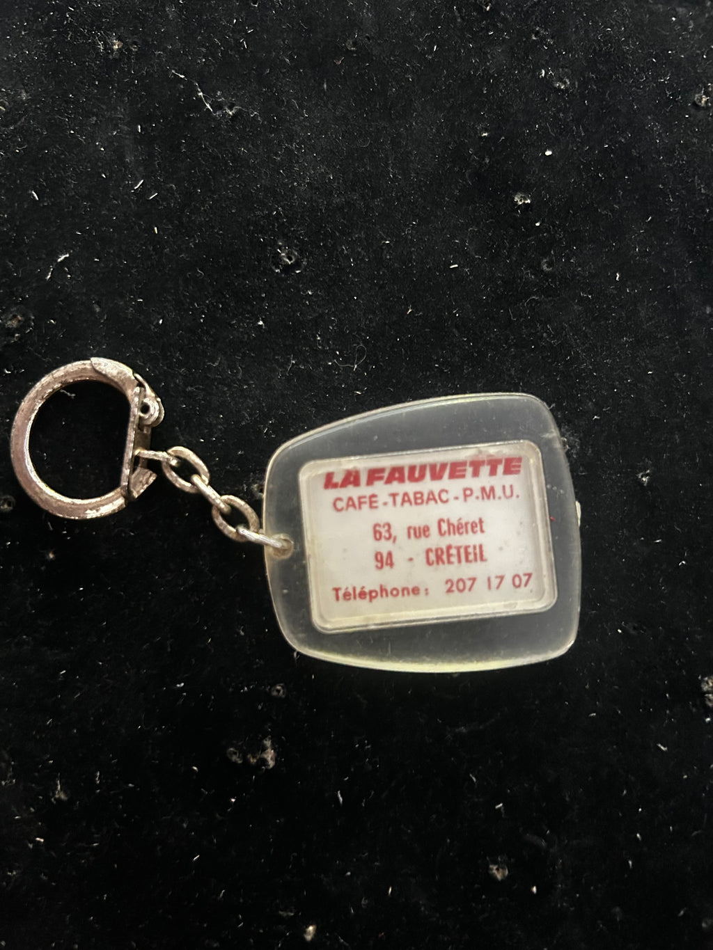 Porte clefs. Café Tabac PMU La Fauvette