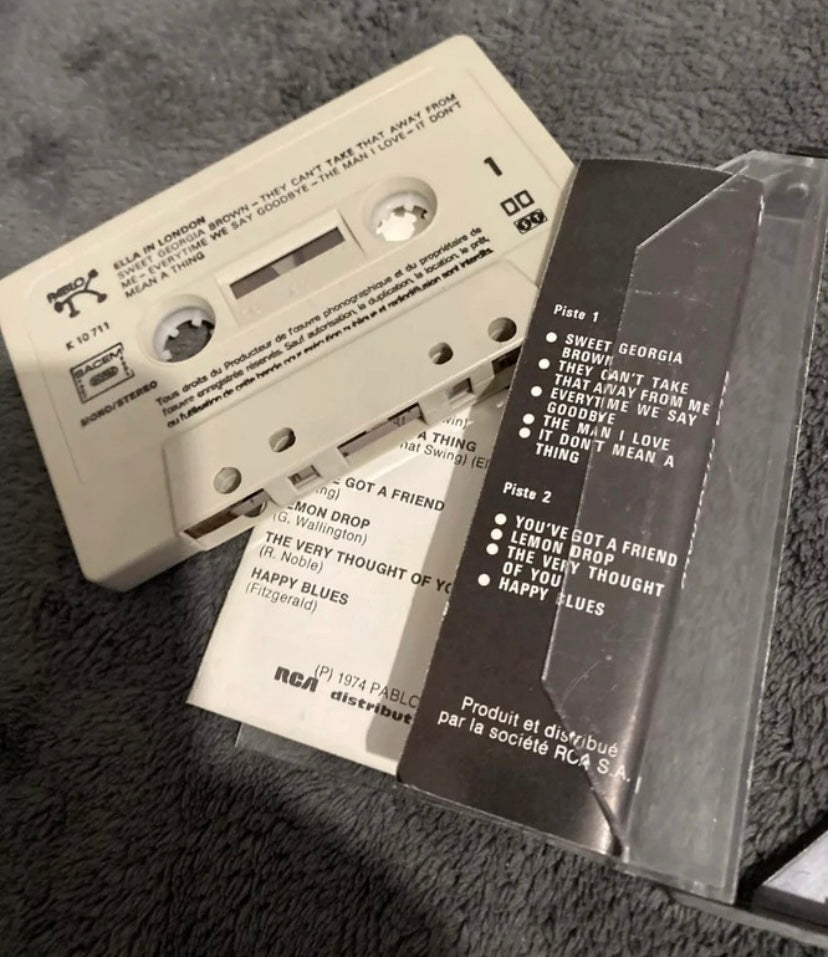 Cassette audio Ella in London