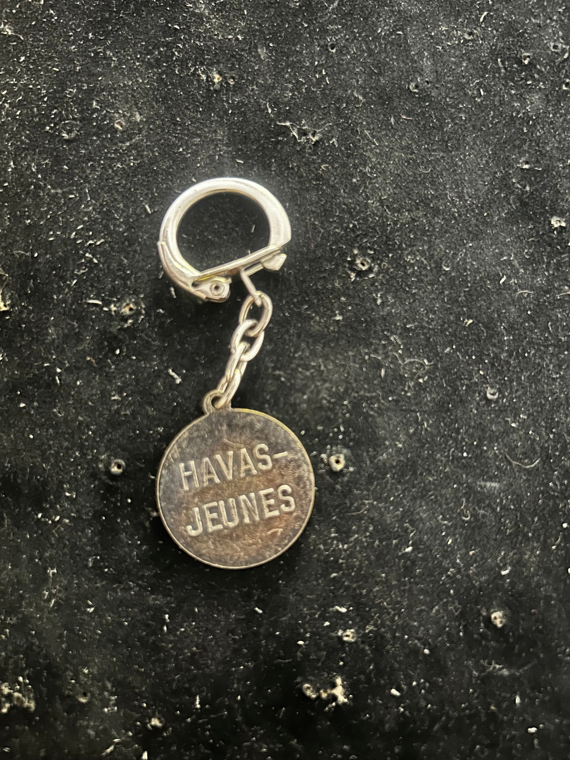 Porte clefs Havas jeune