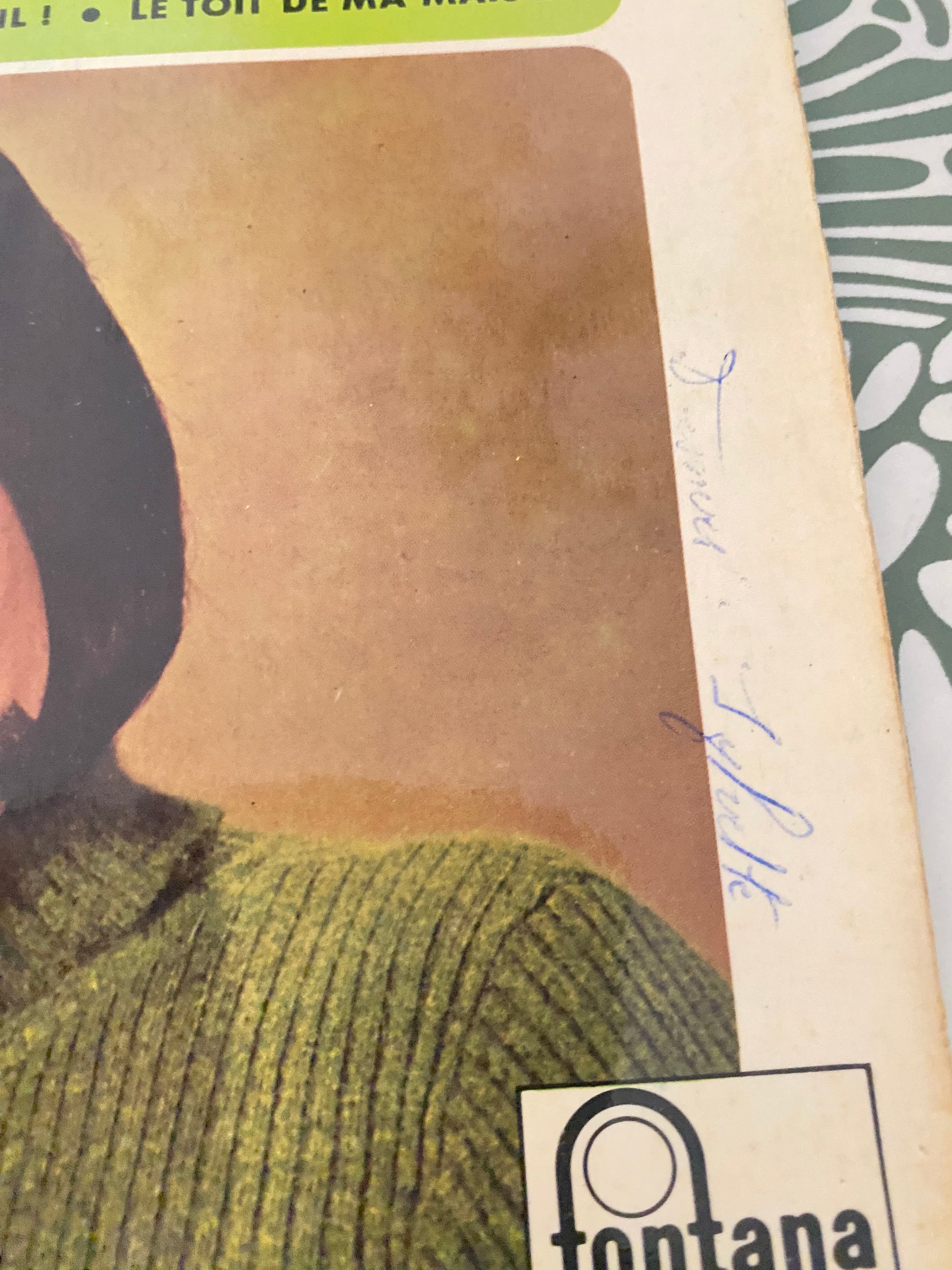 Disque vinyle 45 tours Nana Mouskouri. C’est bon la vie