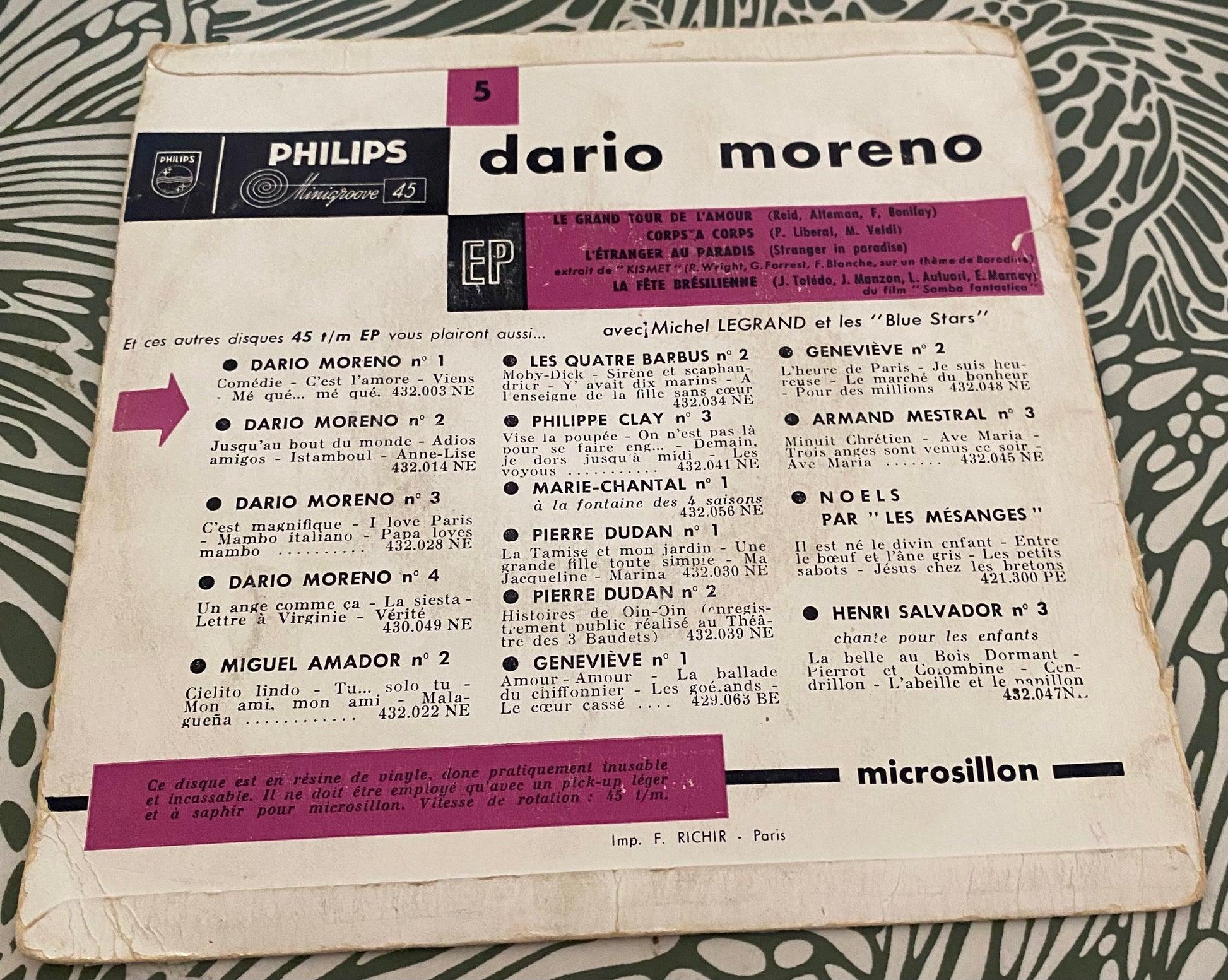 Disque vinyle 45 Tours Dario Moreno. Le grand tour de l’amour
