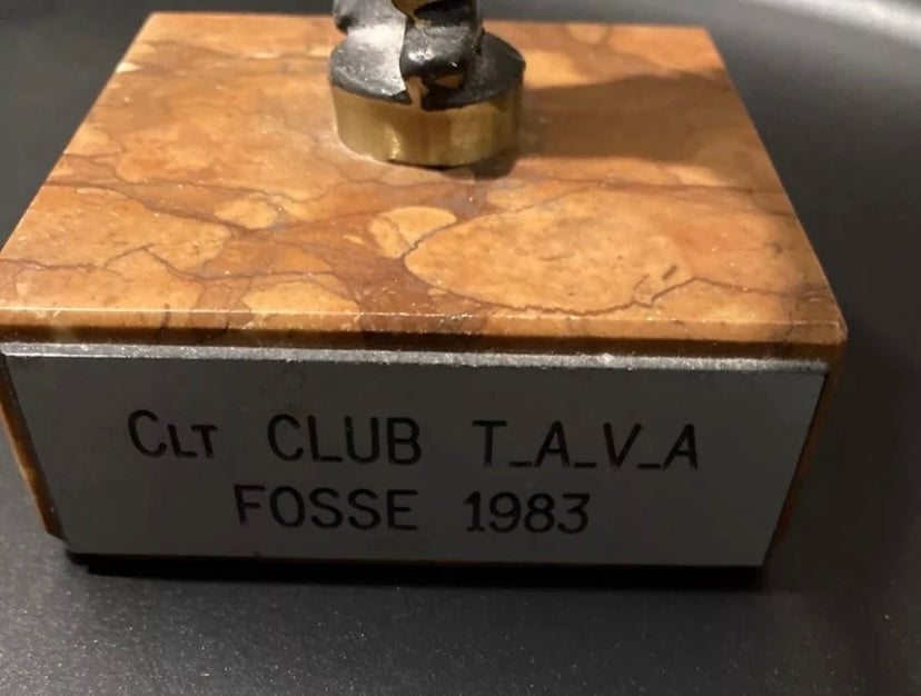 Trophée coupe tir sportif Club T. A. V. A. Fosse 1983