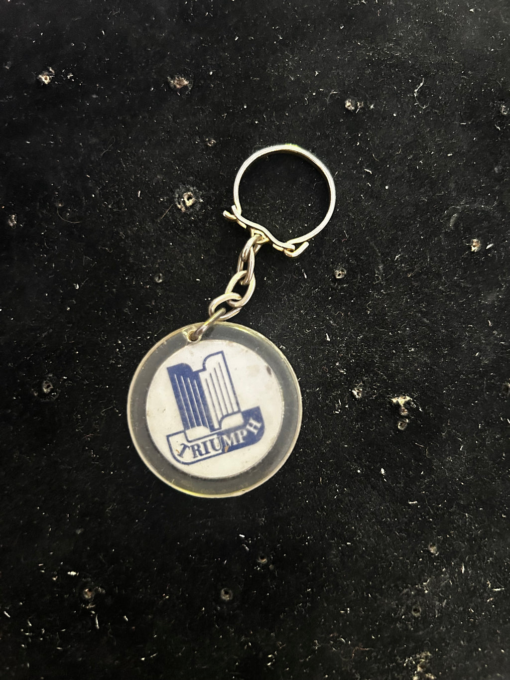 Porte clefs Triumph. V. P. M