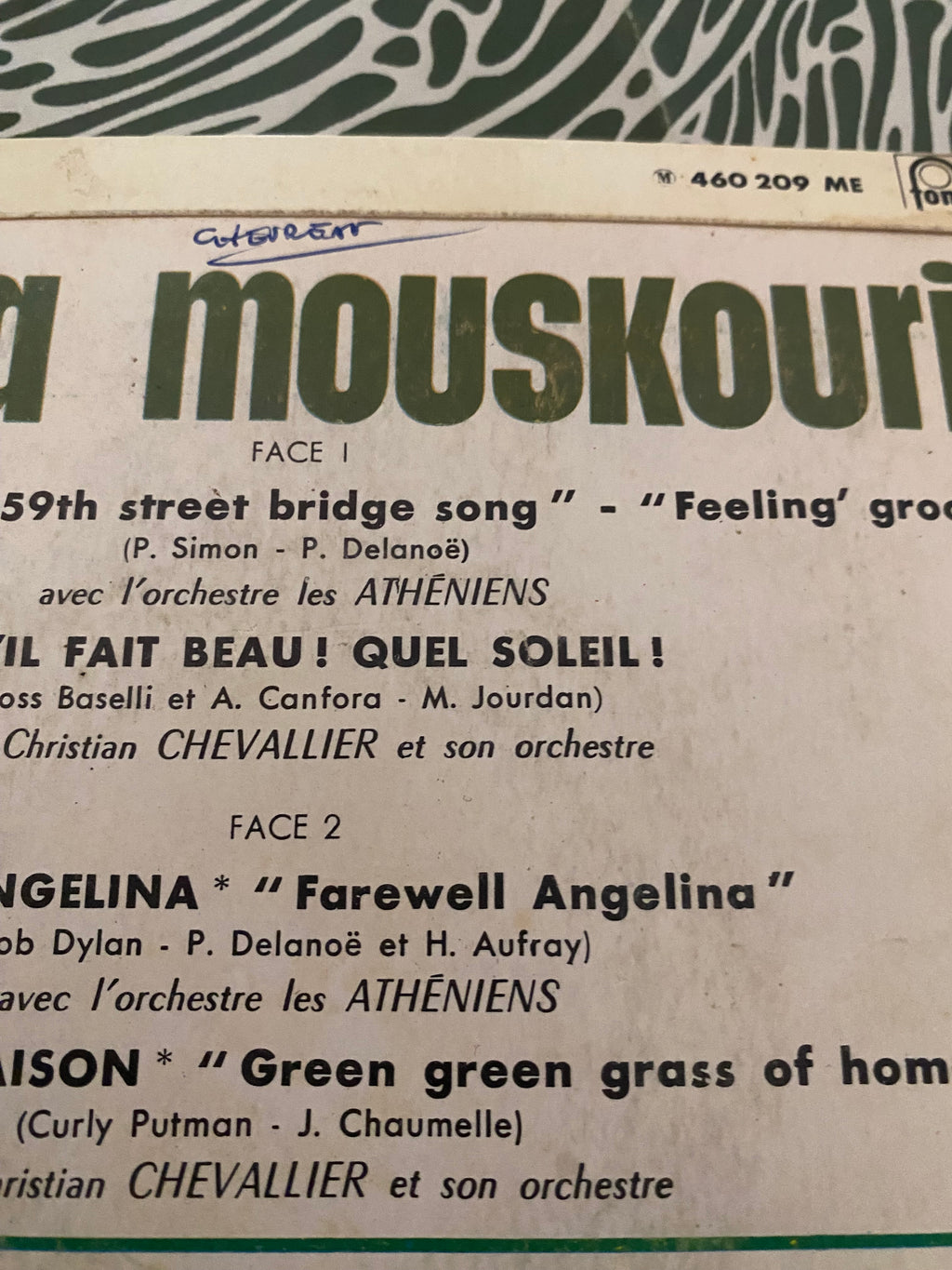 Disque vinyle 45 tours Nana Mouskouri. C’est bon la vie