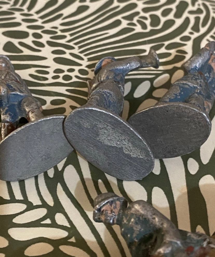 Figurines anciennes Quiralu Aludo. Armée française. Des manques