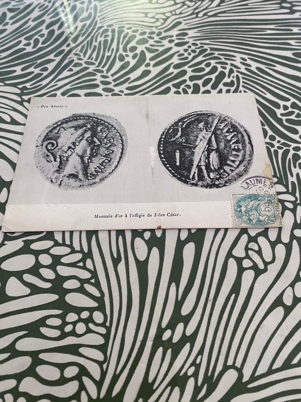 Carte postale ancienne Monnaie d’or à l’effigie de Jules César