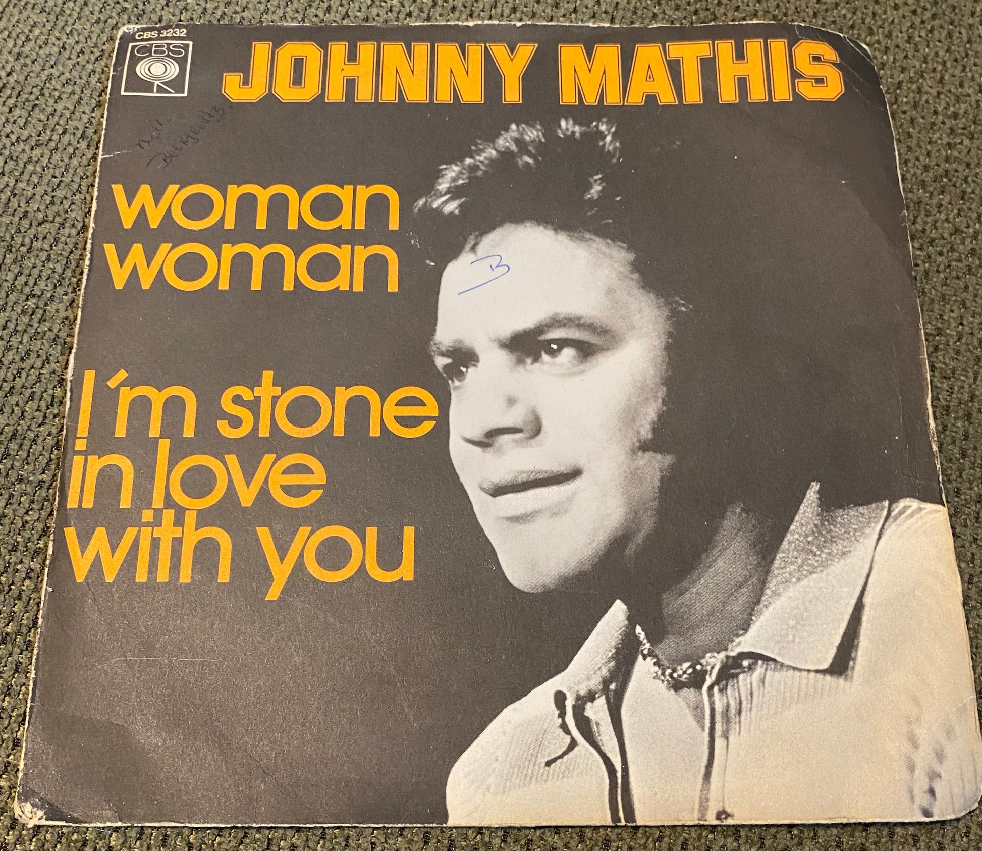 Disque vinyle 45 tours Johnny Mathis. Woman Woman