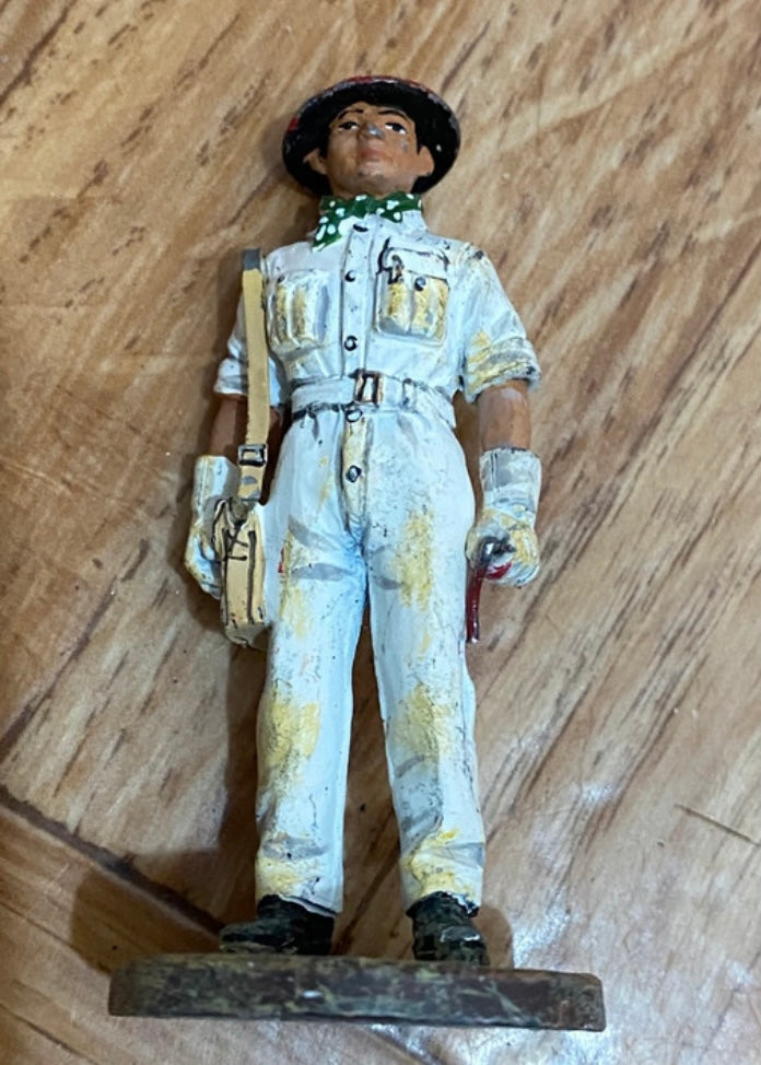 Figurine ancienne en Plomb Delprado Pompier auxiliaire Singapour 1941