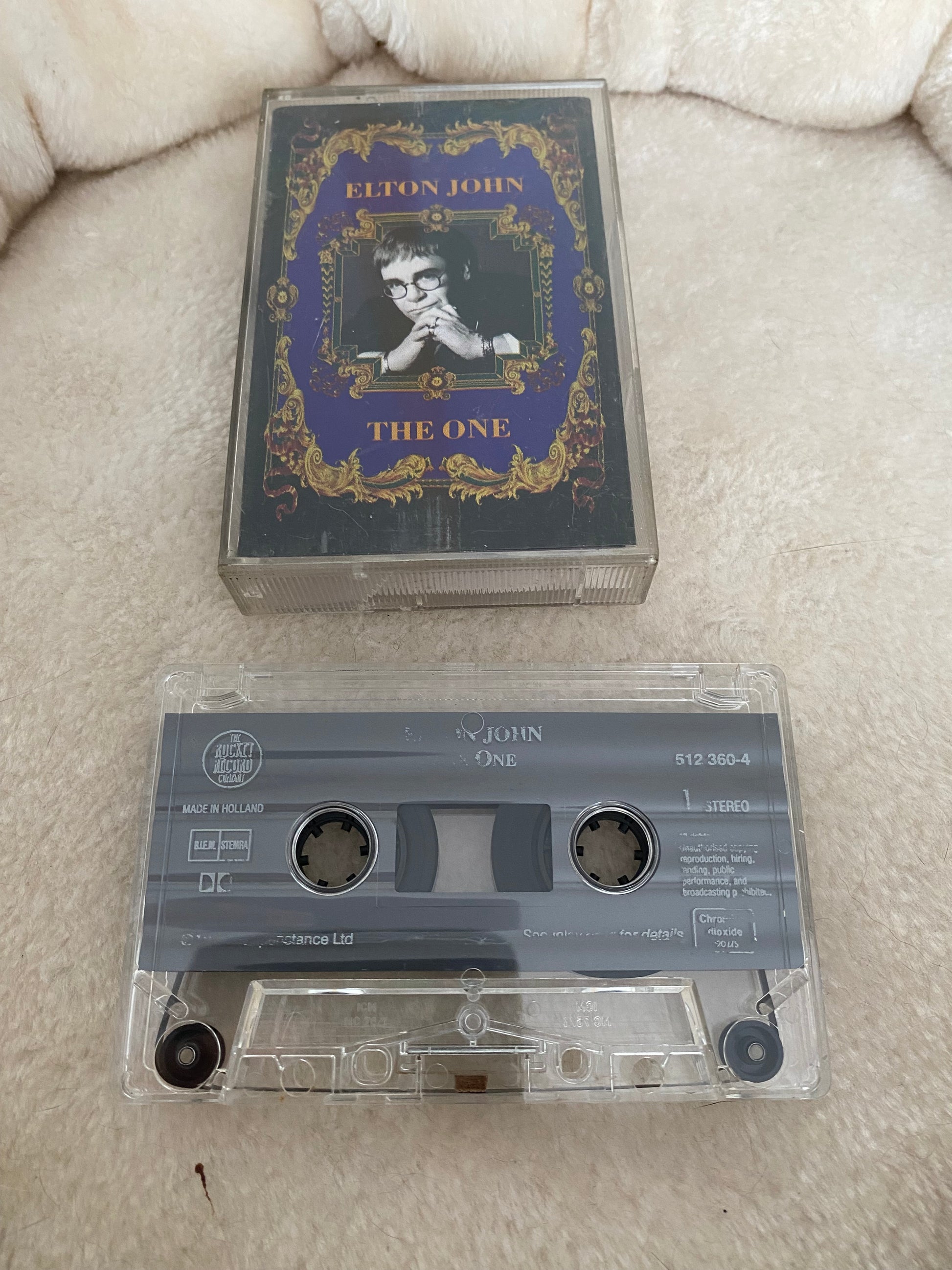 Cassette audio Elton John. The One.