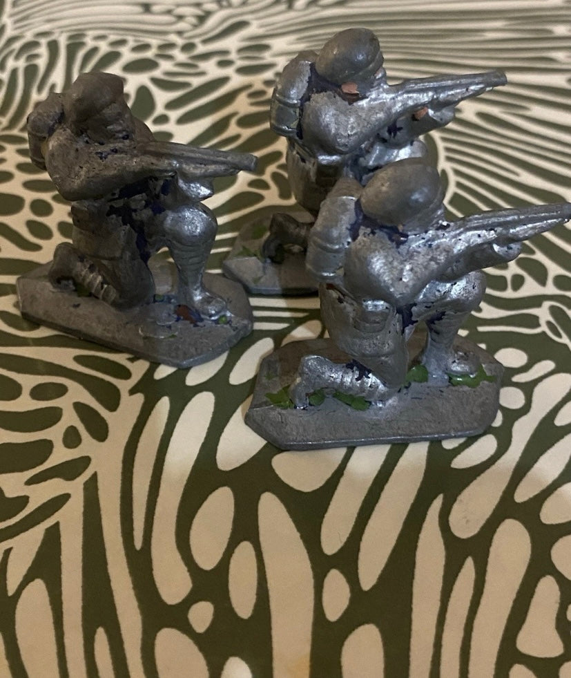 Figurines anciennes Aludo Quiralu Lot de 3