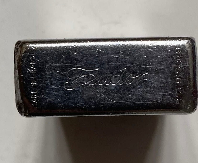 Briquet ancien de collection Feudor à réviser