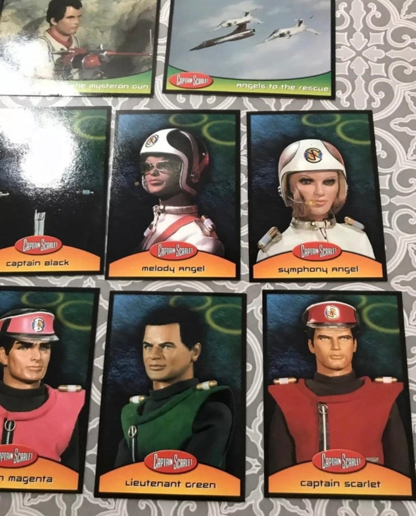 Images cartes anciennes de collection Captain Scarlet. Thunderbird. Lot de 29
