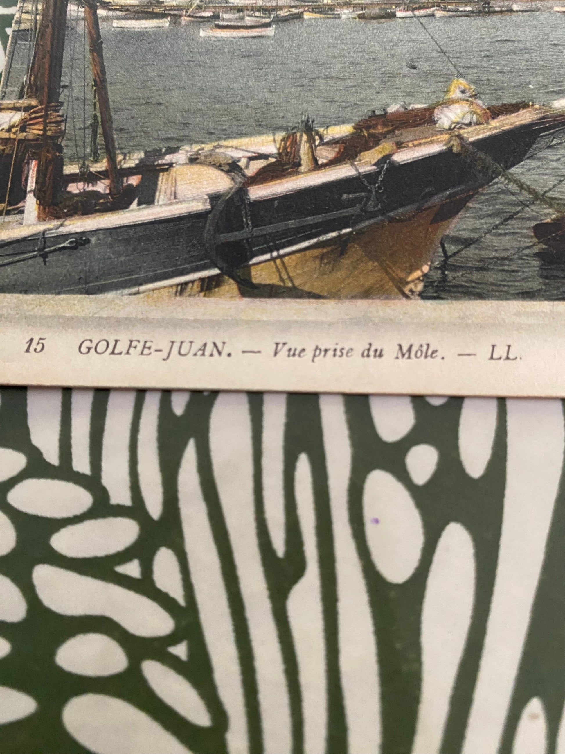 Carte postale ancienne Golfe Juan. Vue prise du Môle. LL