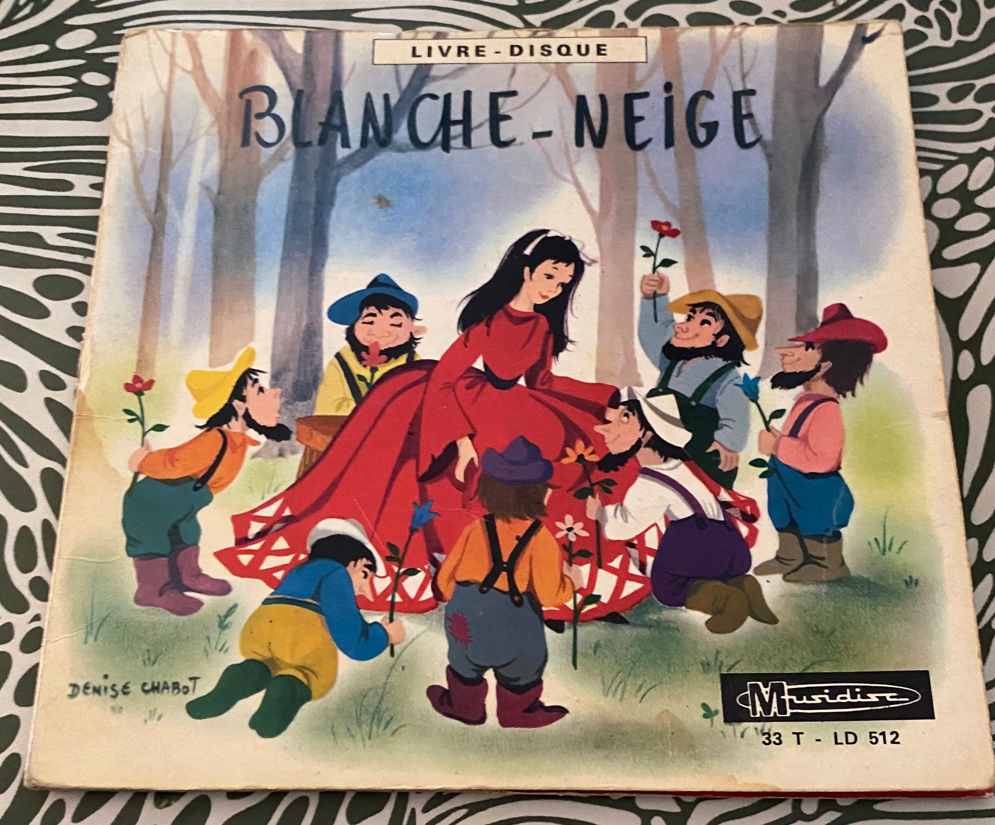 Disque vinyle livre blanche neige 33 Tours format 45. LD 512