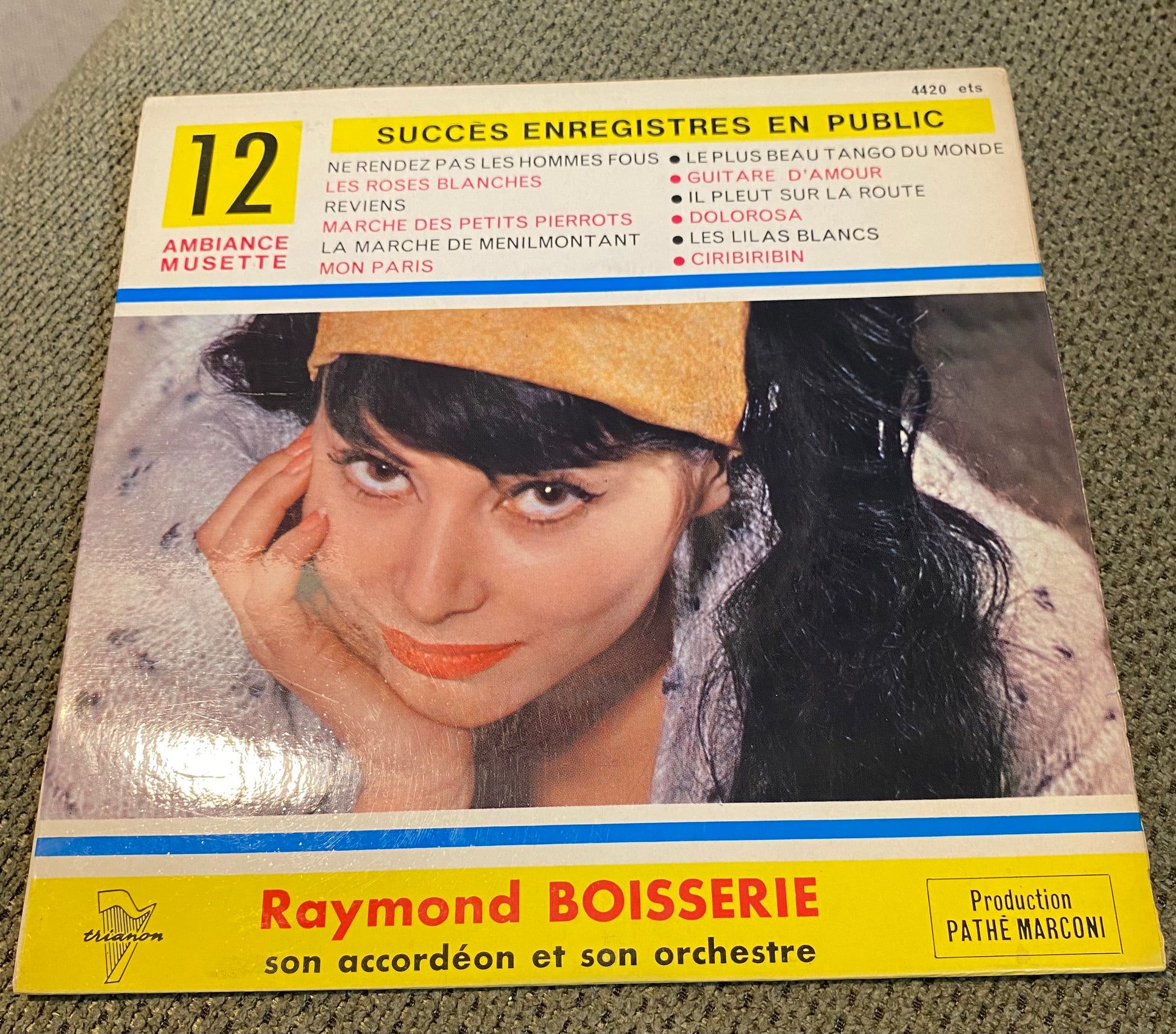 Disque vinyle 45 tours Raymond Boisserie son accordéon et son orchestre