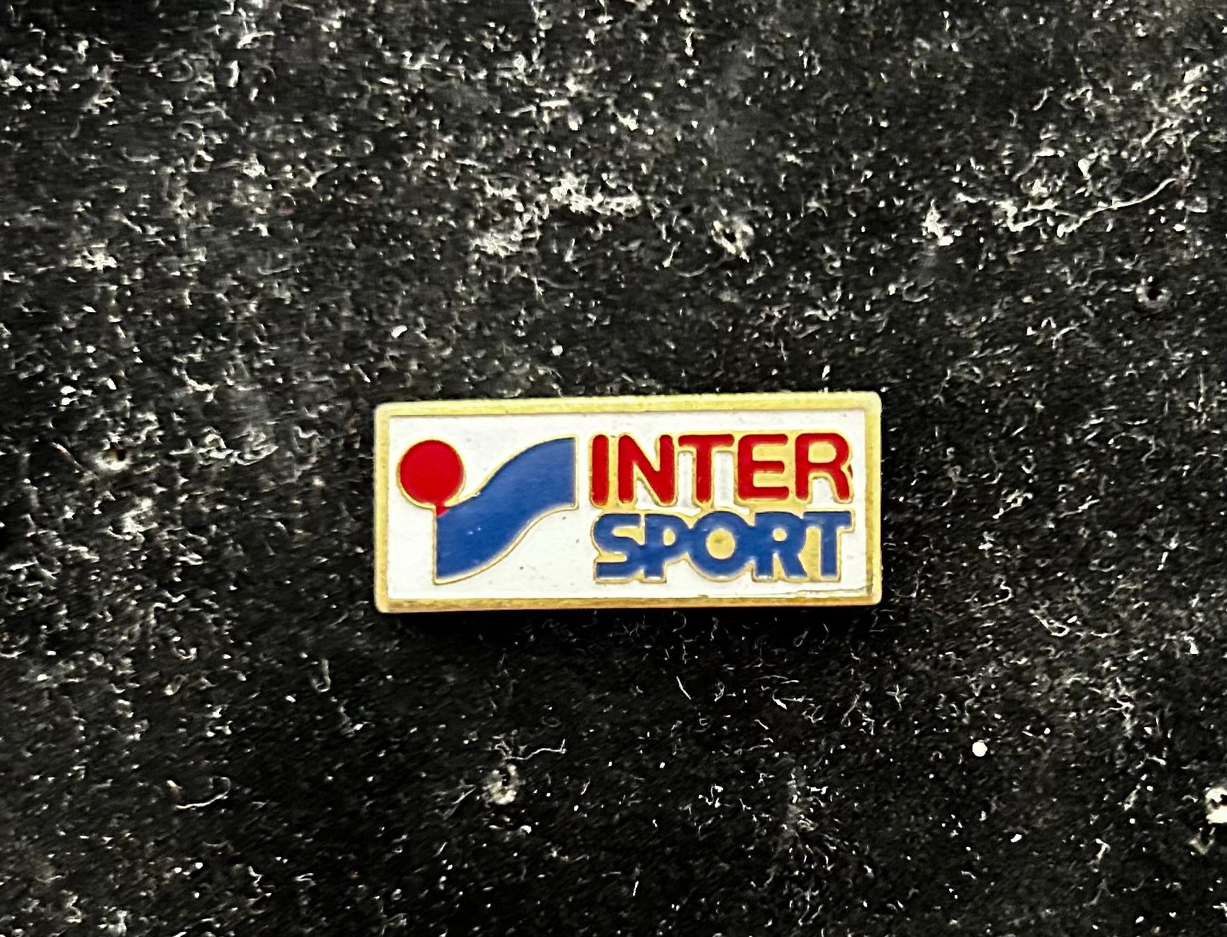 Pin’s ancien de collection Inter Sport