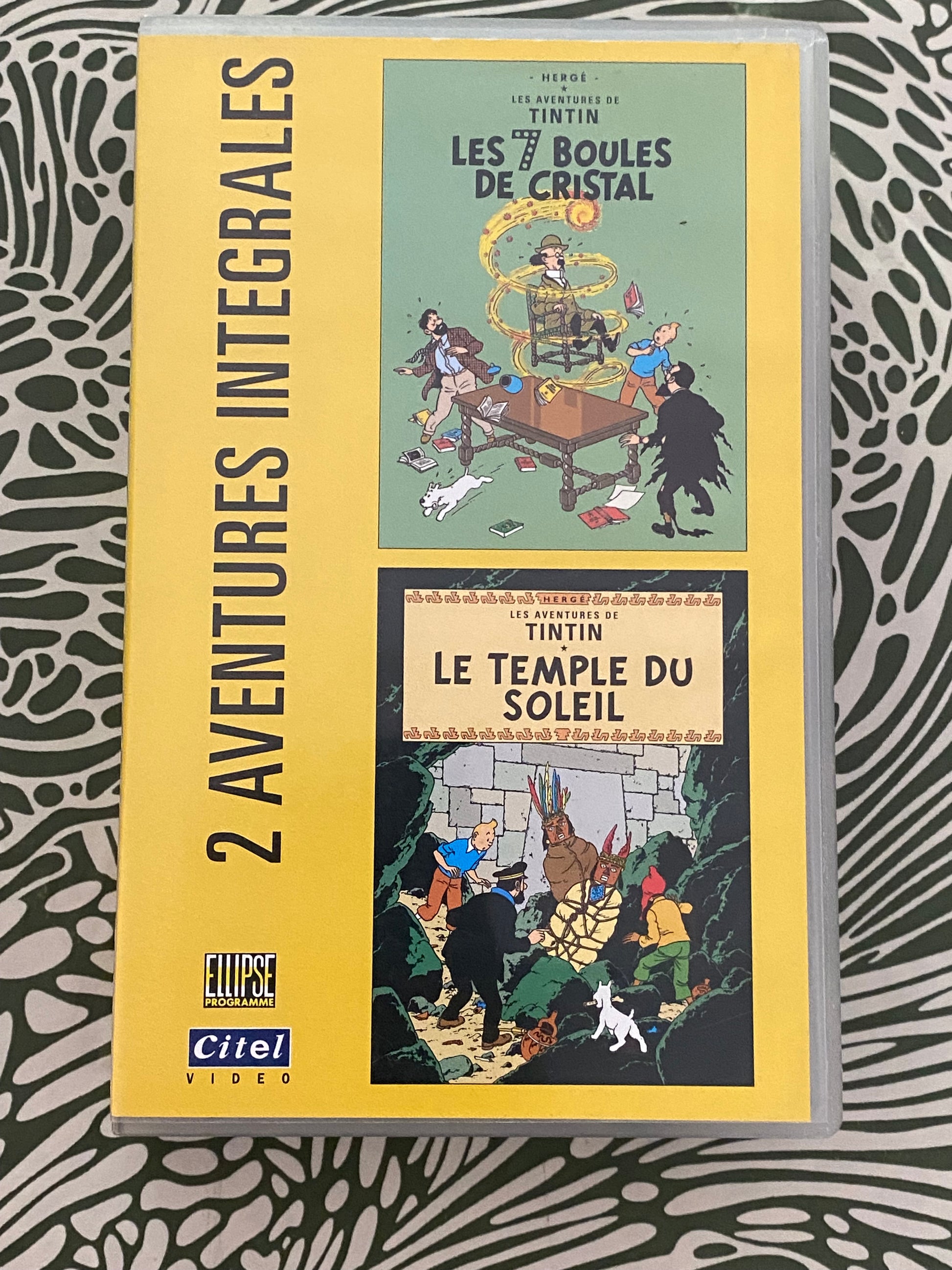 Cassette vidéo collector Tintin. Les 7 boules de cristal. Le temple du soleil