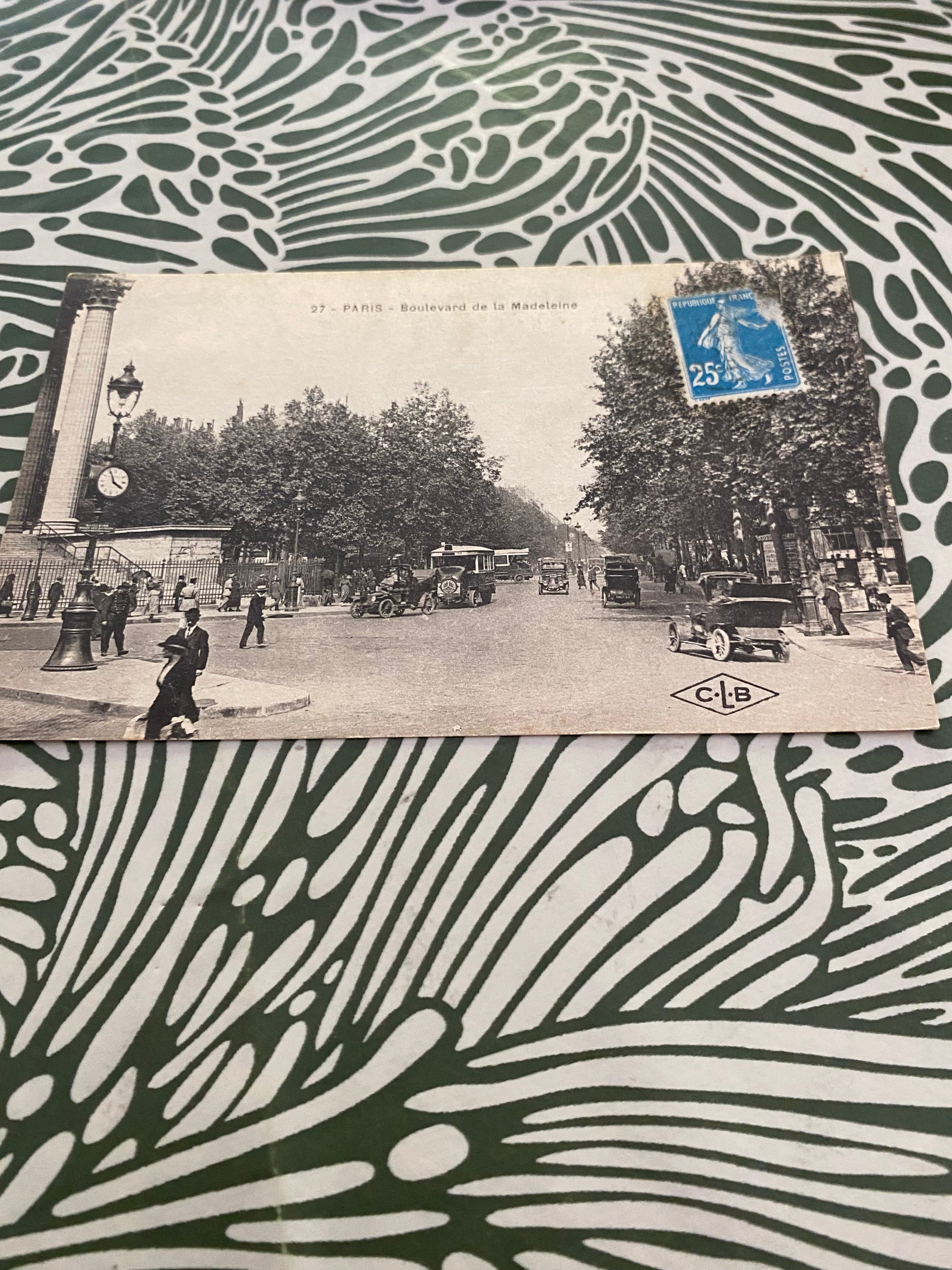 Carte postale ancienne Paris. Boulevard de la Madeleine numéro 27. 1923