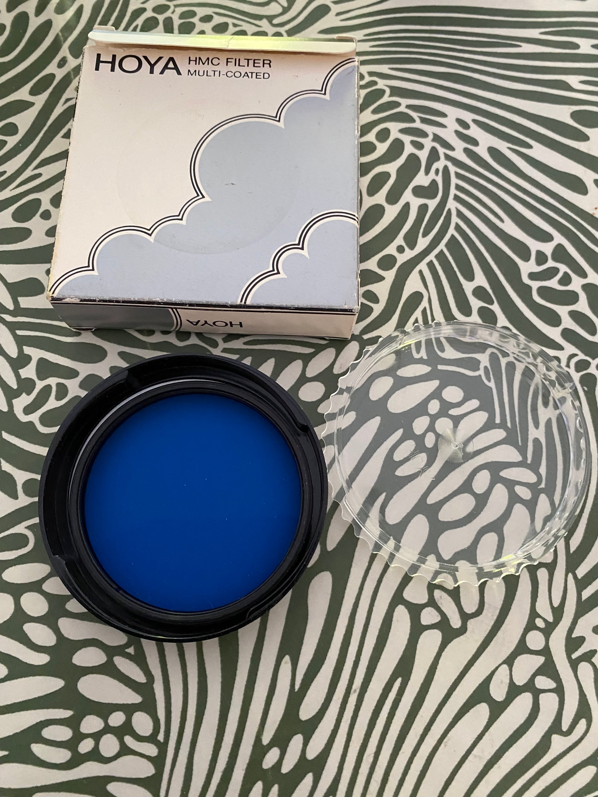 Filtre ancien pour objectif appareil photo. HOYA Filter bleu