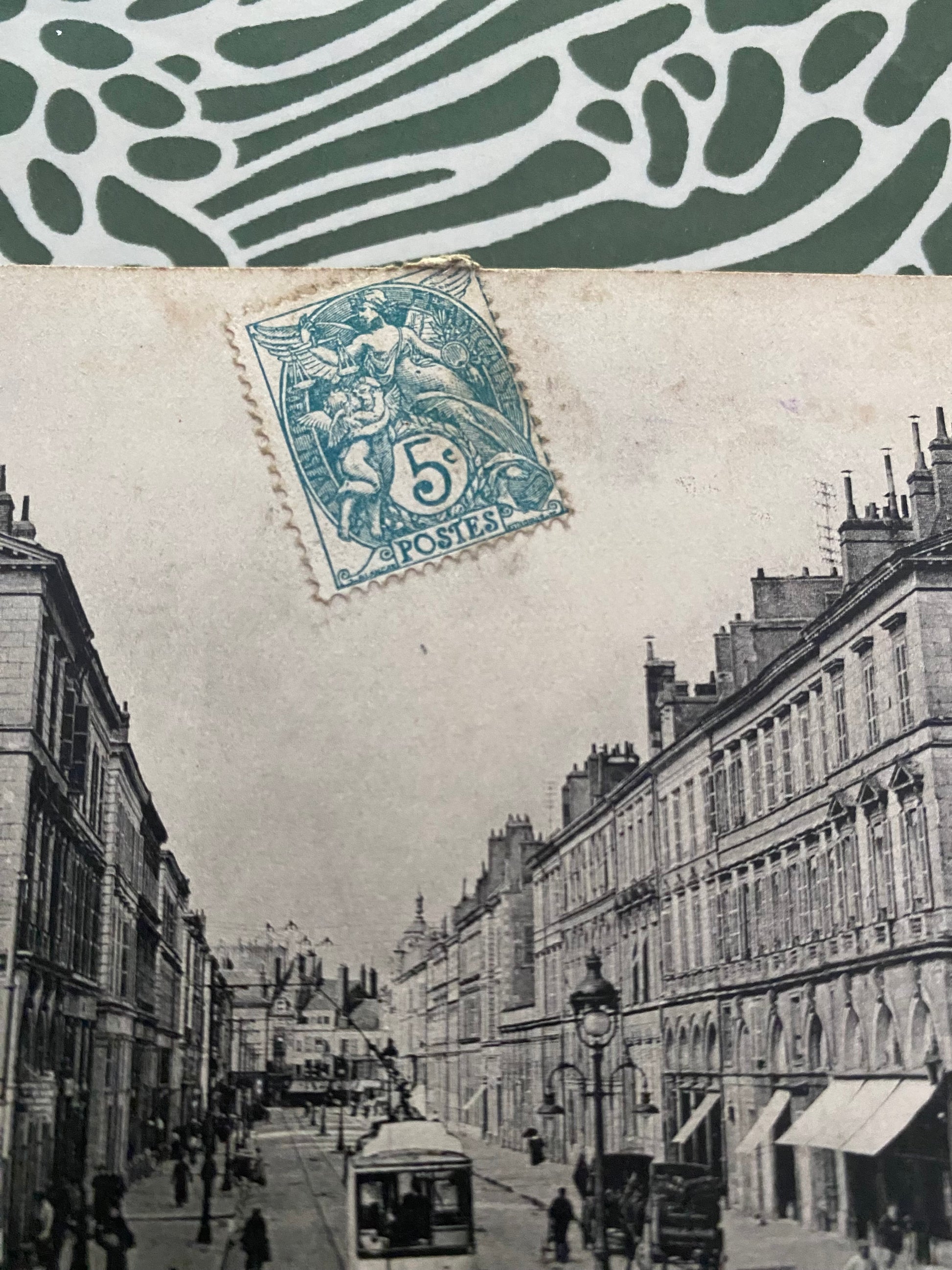 Carte postales ancienne. Orléans rue Jeanne D’Arc